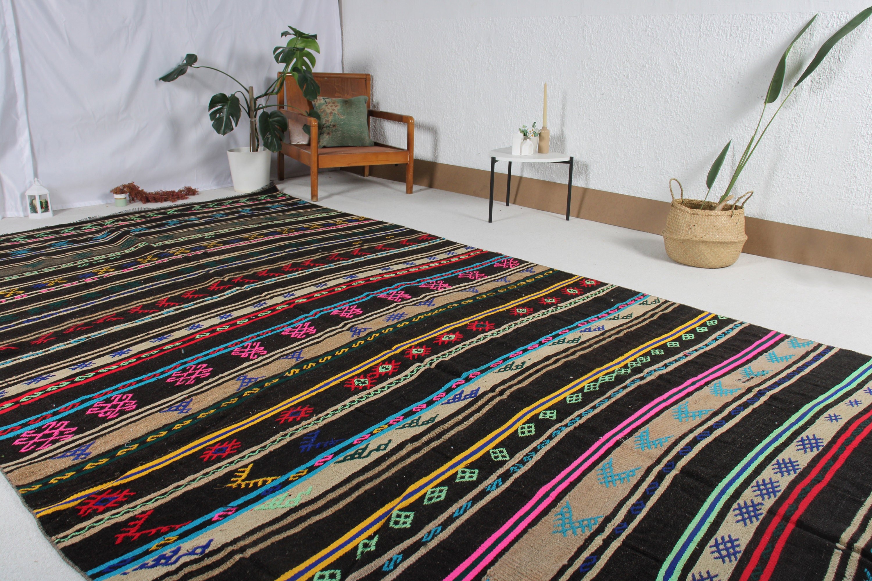 Vintage Halılar, Salon Halıları, Kilim, 6.8x13.7 ft Büyük Boy Halılar, Türk Halısı, Siyah El Dokuma Halısı, Oturma Odası Halıları, Oushak Halısı, Anadolu Halısı