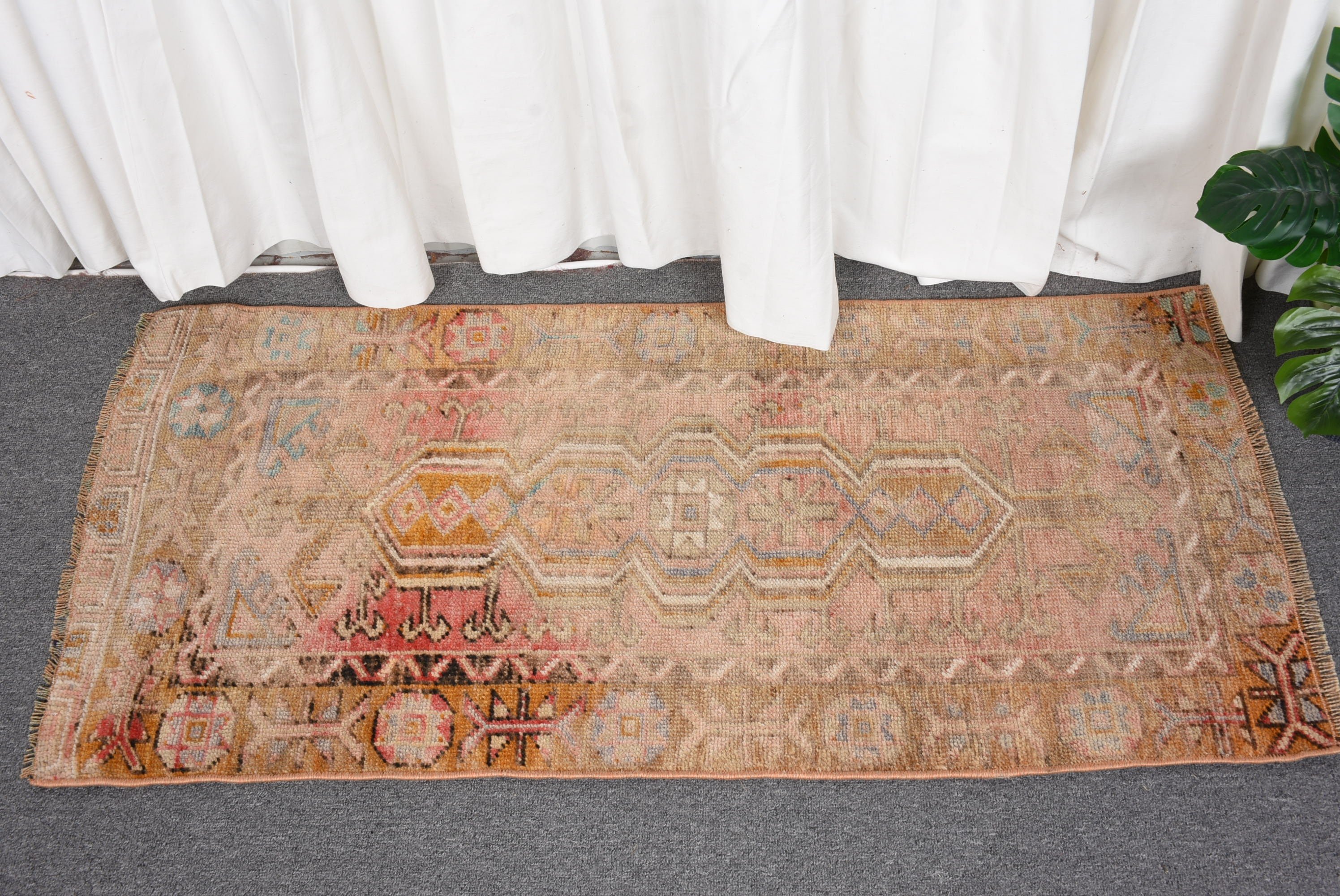 Duvara Asılı Halılar, Sanat Halısı, Fas Halıları, Vintage Halı, Mutfak Halısı, 1.8x3.9 ft Küçük Halılar, Yatak Odası Halısı, Pembe Yer Halısı, Türk Halıları