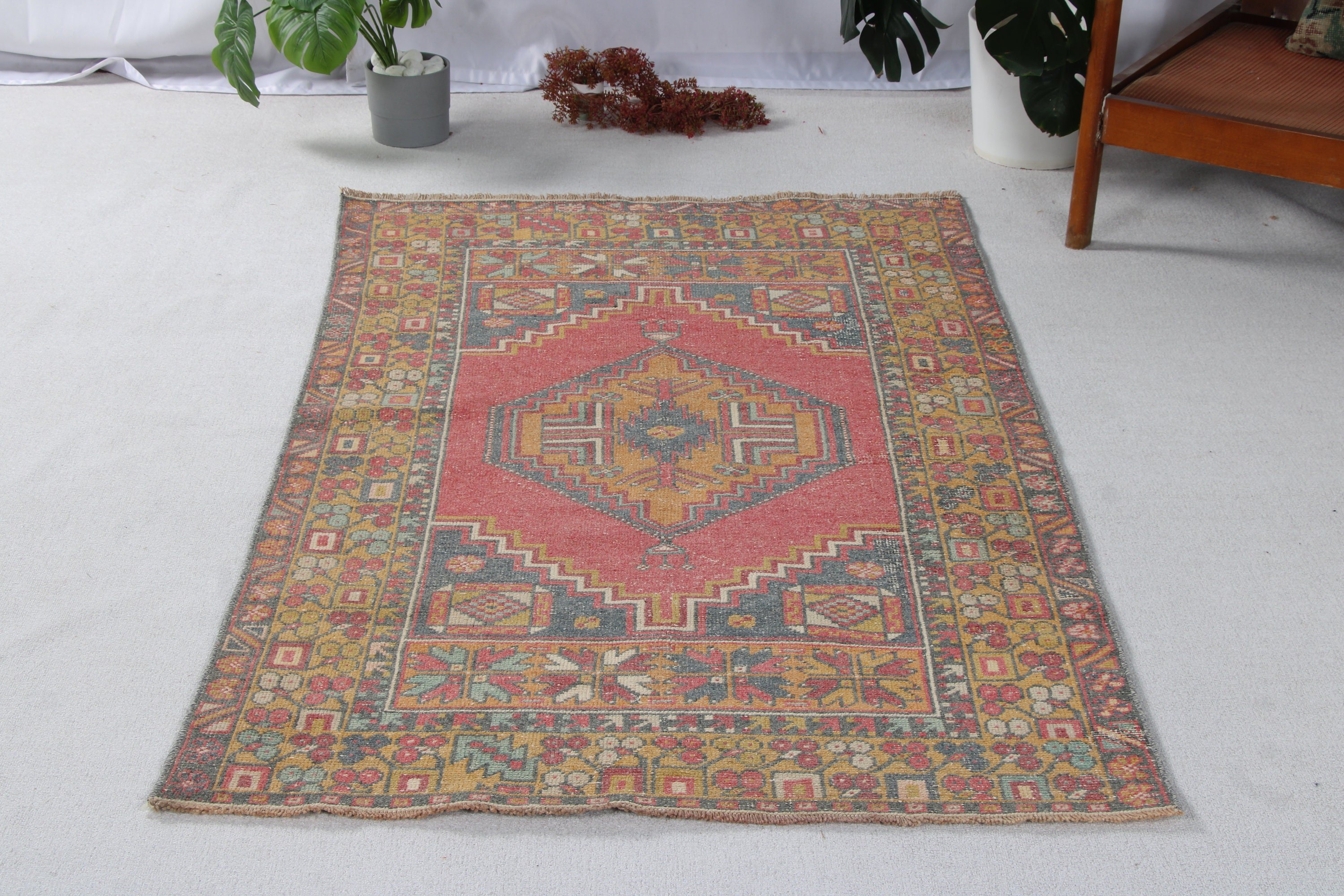 Giriş Halıları, Türk Halısı, Vintage Halı, 3,6x6 ft Vurgulu Halılar, Etnik Halı, Havalı Halı, Vintage Vurgulu Halılar, Kırmızı Mutfak Halıları