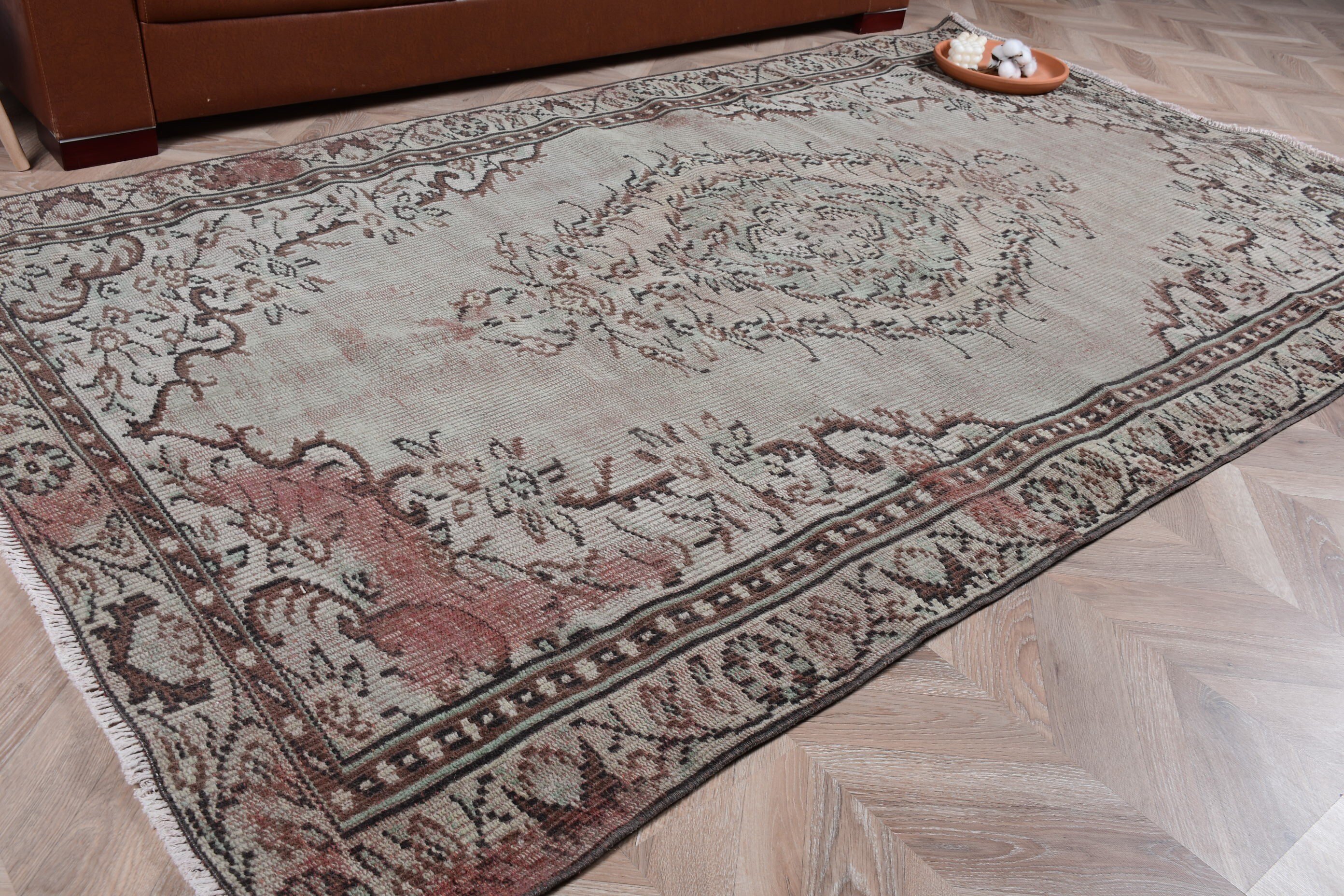 Yeşil Oushak Halıları, Türk Halısı, Vintage Halı, Yemek Odası Halıları, El Dokuma Halıları, Yatak Odası Halıları, Oushak Halısı, 4.7x8 ft Alan Halısı, Çocuk Halıları