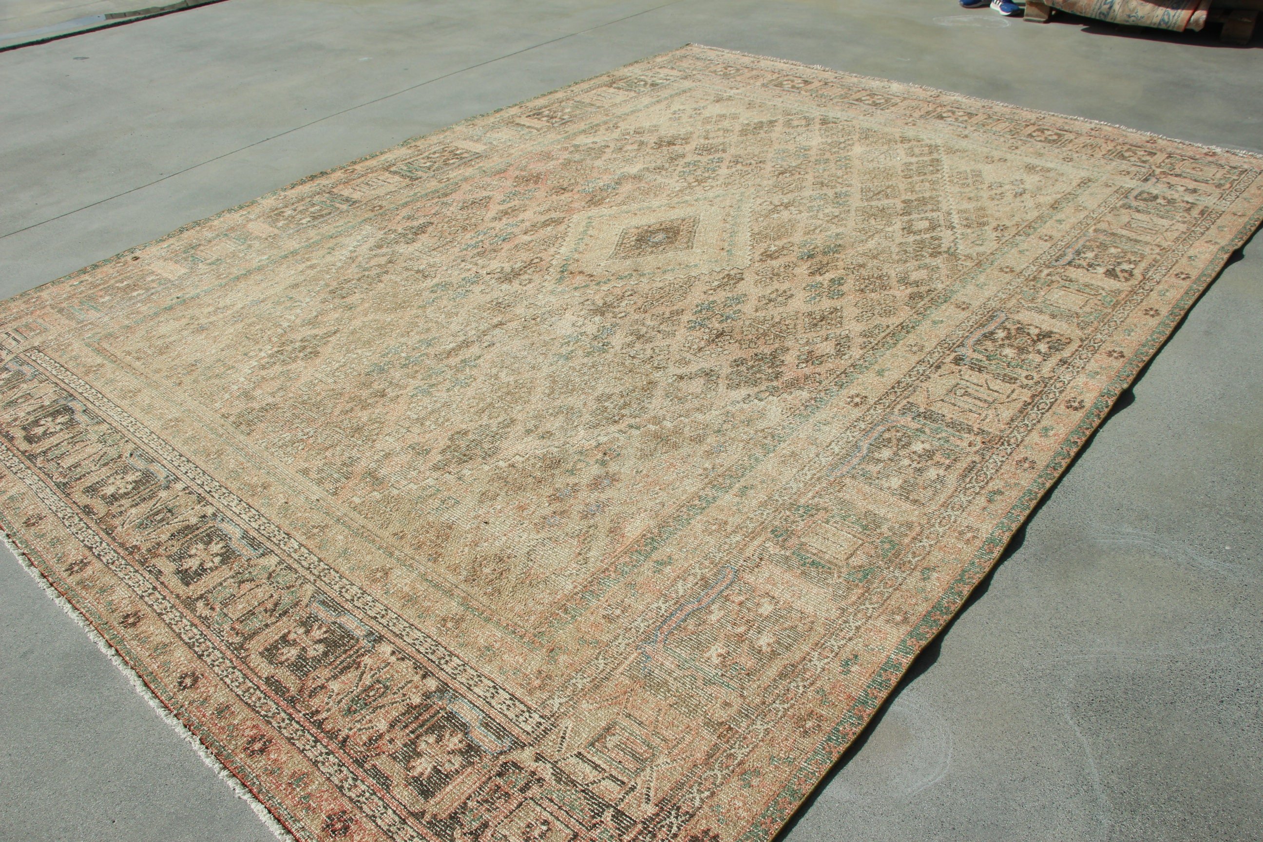 Vintage Rug, Modern Rug, Saloon Rug, 9.4x12.6 ft Oversize Rugs, Turkish Rugs, Oversize Vintage Rugs, Beige Bedroom Rugs, Cool Rug