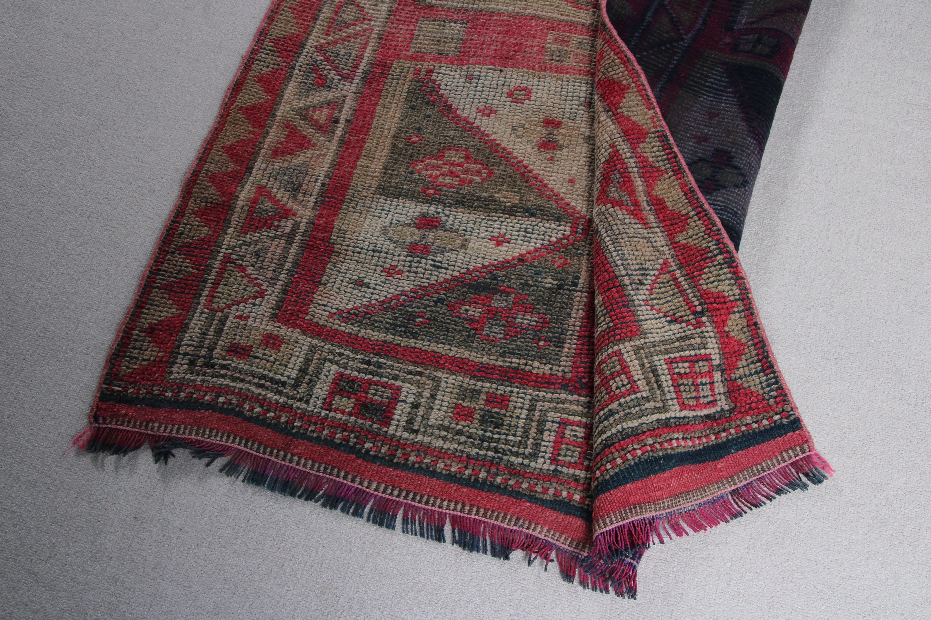 Vintage Halılar, Pembe Lüks Halı, Beni Ourain Runner Halısı, Oushak Halıları, Türk Halısı, Vintage Runner Halıları, El Dokuma Halı, 3,4x9,8 ft Runner Halısı