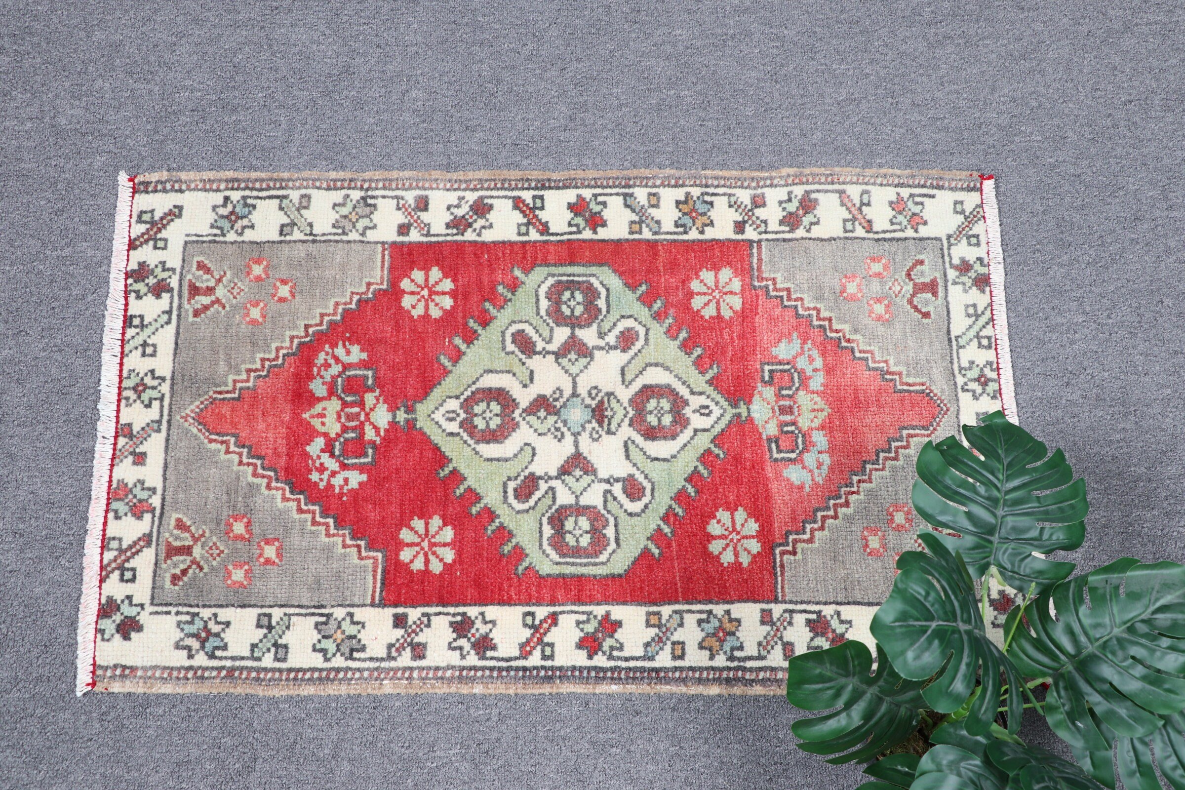 Kırmızı Oushak Halılar, Kapı Paspası Halısı, Türk Halısı, Oryantal Halılar, Havalı Halı, 1.6x2.6 ft Küçük Halılar, Vintage Halı, Duvara Asılı Halı, Boho Halı