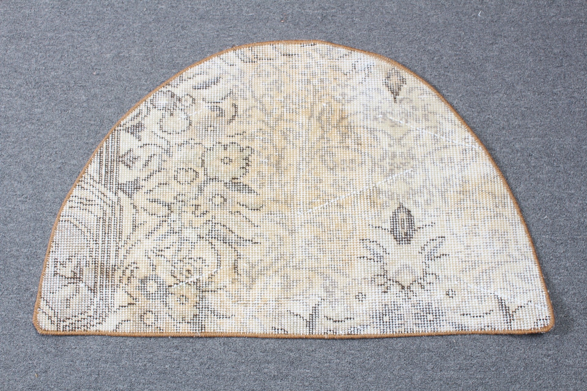 Mutfak Halısı, Soluk Halı, 2.4x1.5 ft Küçük Halı, Türk Halısı, Duvara Asılı Halı, Vintage Halı, Sarı Antika Halılar, Araba Paspas Halıları, Oushak Halıları