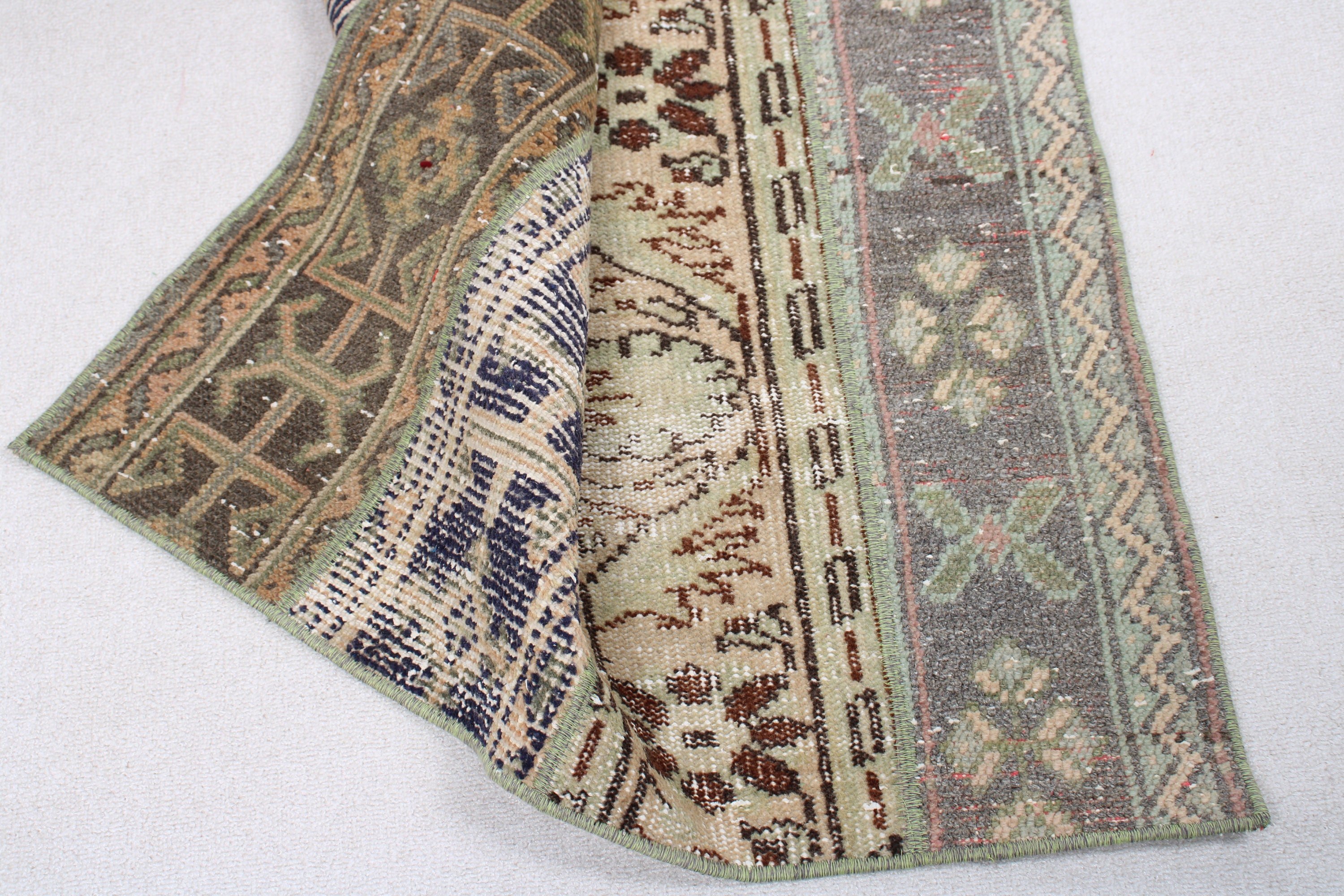 Boho Halı, Modern Halı, Yeşil Açıklama Halısı, Giriş Halısı, Bohem Halıları, 2,9x5,5 ft Aksan Halıları, Vintage Halı, Türk Halıları, Dekoratif Halılar