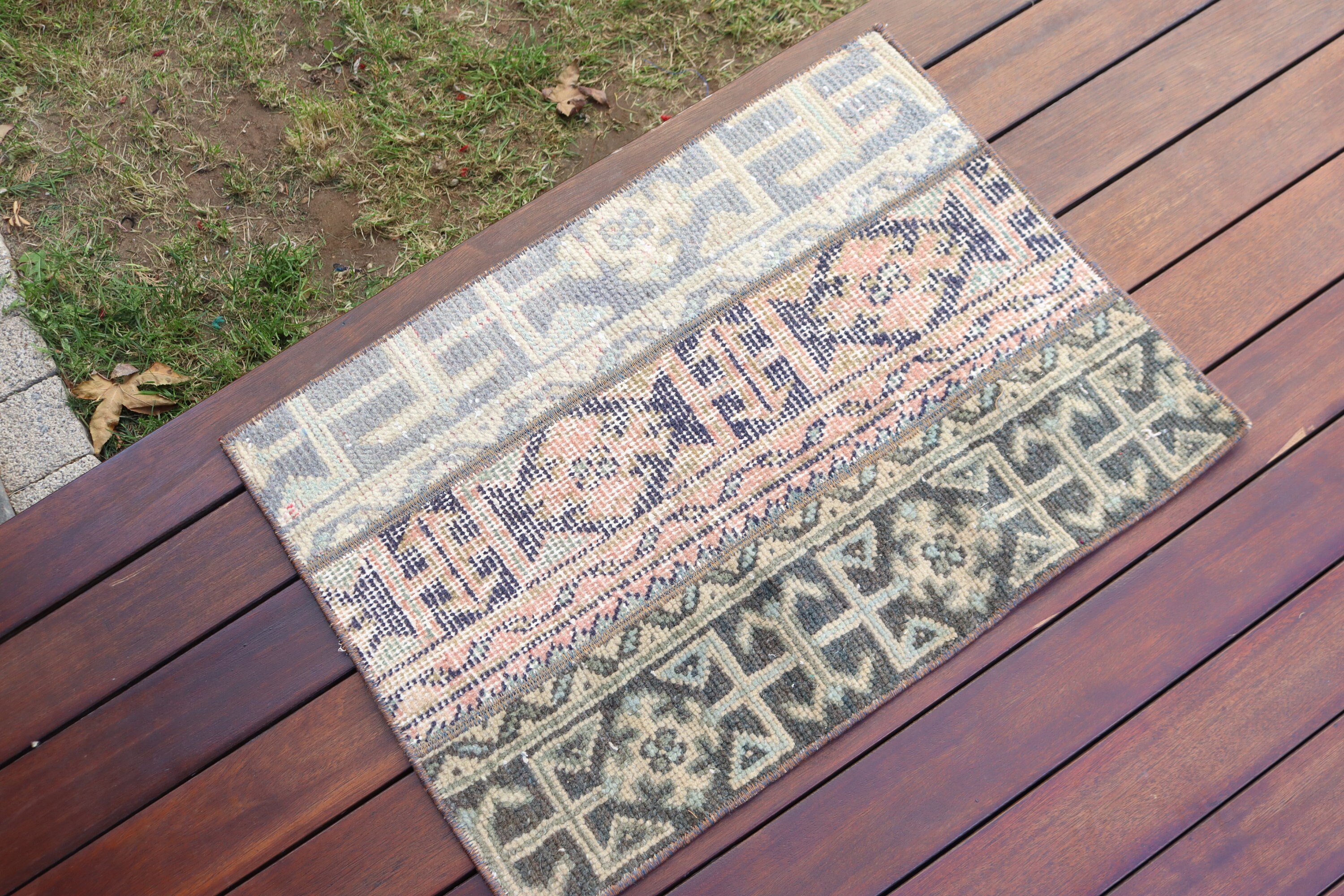 Yer Halıları, Vintage Halılar, Küçük Alan Halısı, Nötr Halı, Yeşil Boho Halı, Etnik Halı, 1.7x2.3 ft Küçük Halılar, Küçük Vintage Halılar, Türk Halısı