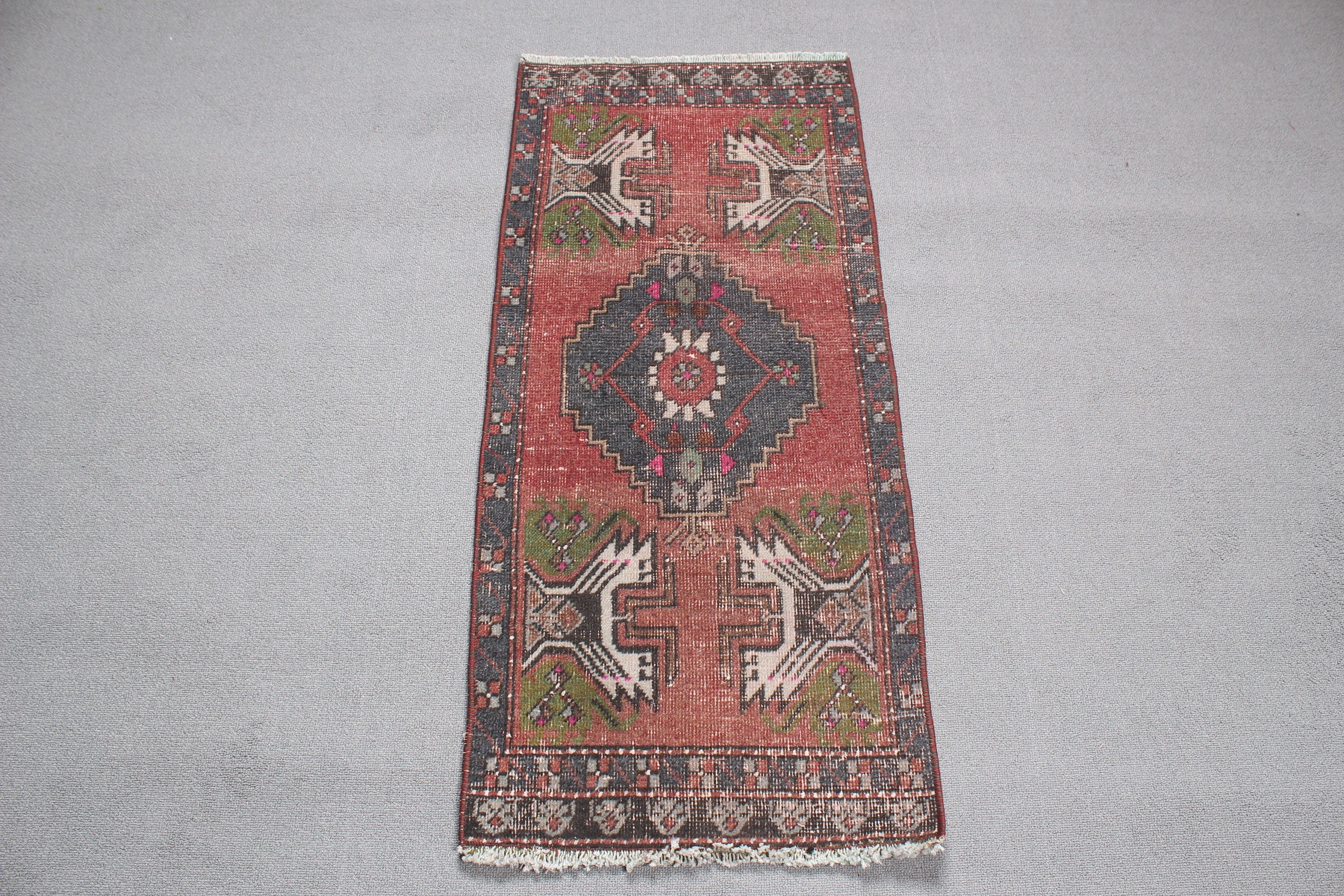 Giriş Halısı, Türk Halısı, Araba Paspas Halıları, Boho Halısı, Anadolu Halıları, Kırmızı Açıklama Halıları, Banyo Halıları, Vintage Halılar, 1.5x3.4 ft Küçük Halı