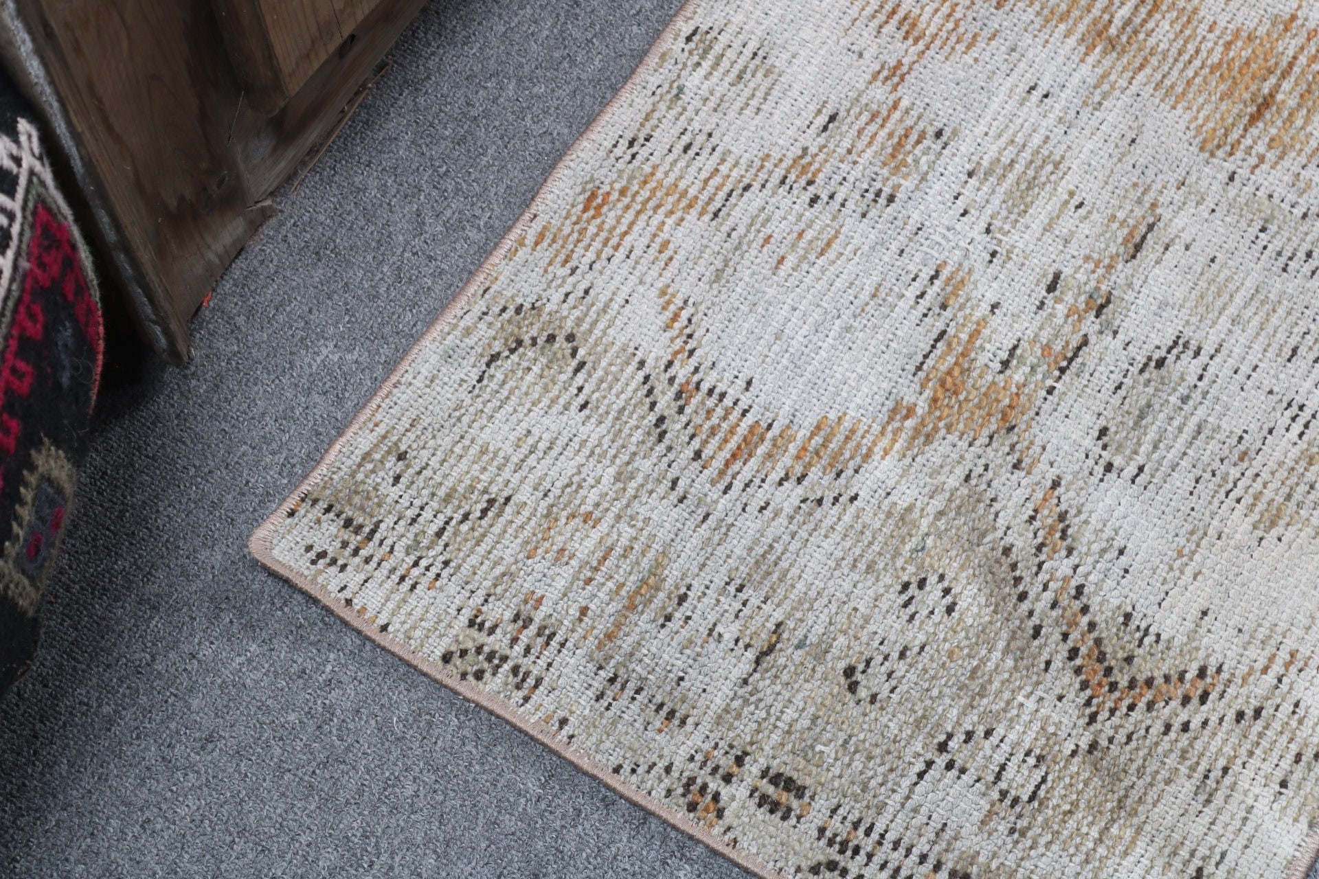 Bathroom Rugs, Vintage Rugs, Small Area Rug, Home Decor Rugs, Turkish Rugs, 1.4x3 ft Small Rug, Luxury Rug, Beige Floor Rug, Anatolian Rugs