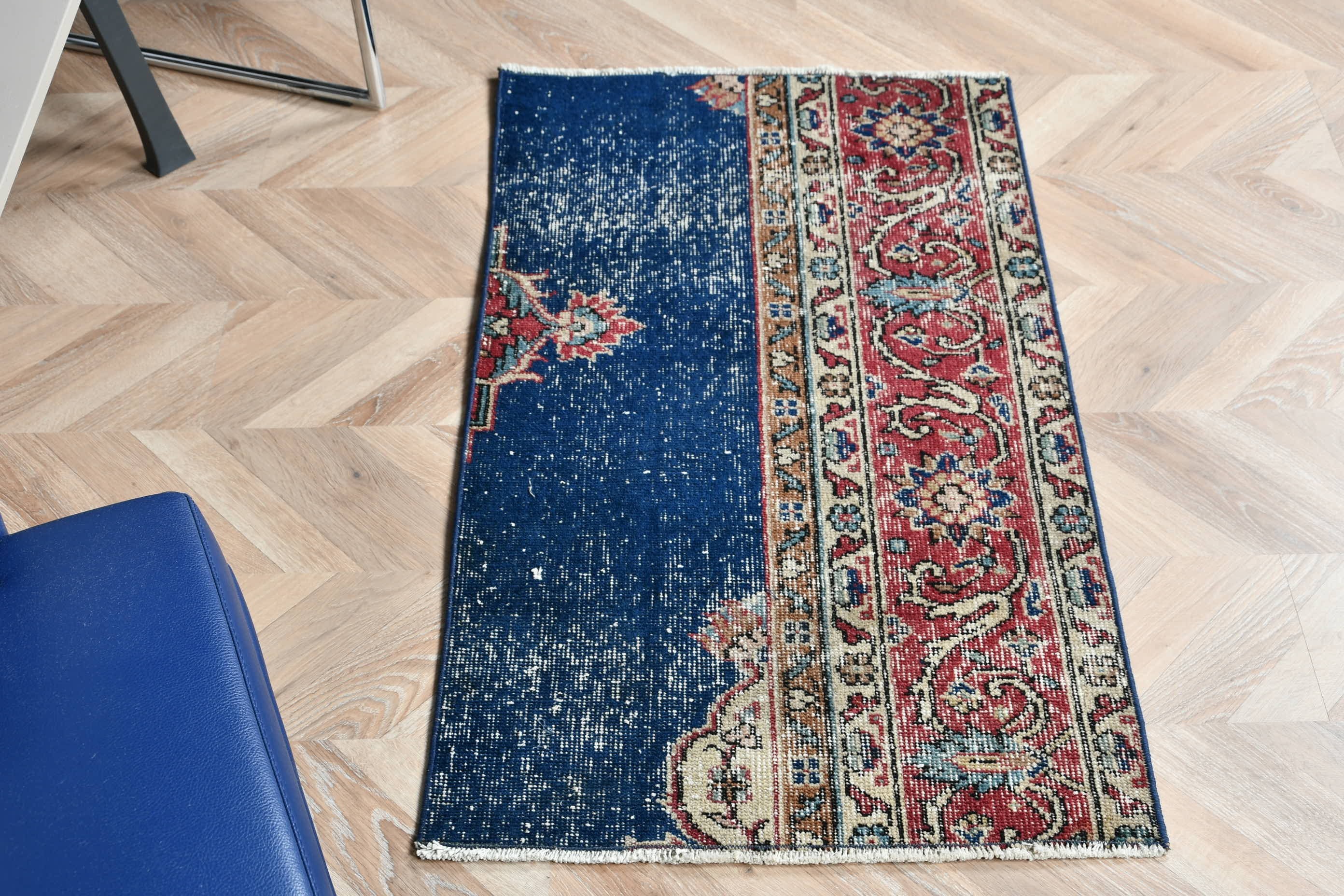 Duvara Asılı Halı, Mutfak Halısı, Oushak Halıları, Kırmızı Yatak Odası Halısı, Kapı Paspası Halıları, Vintage Halı, 2x3,6 ft Küçük Halılar, Yer Halısı, Türk Halısı