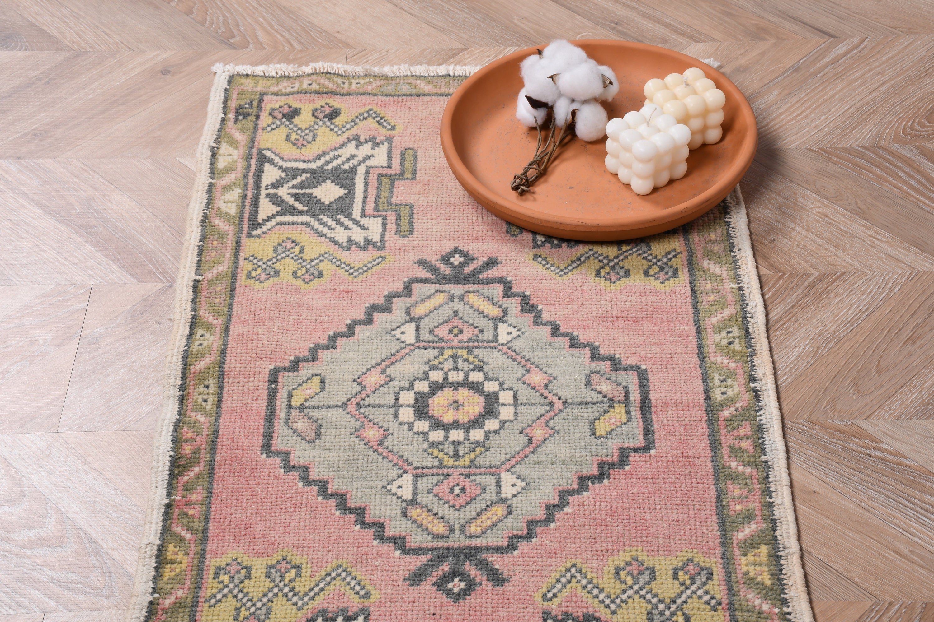 1.7x3.2 ft Small Rug, Kitchen Rugs, Turkish Rugs, Moroccan Rugs, Red Antique Rug, Home Decor Rug, Vintage Rugs, Bedroom Rugs, Eclectic Rugs