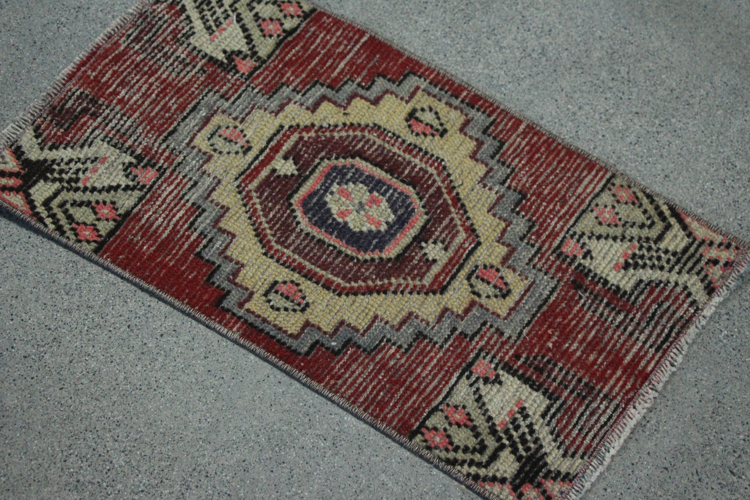 Car Mat Rug, Rugs for Wall Hanging, Oriental Rug, 1.3x2.2 ft Small Rug, Bath Rug, Turkish Rug, Red Oushak Rug, Vintage Rug