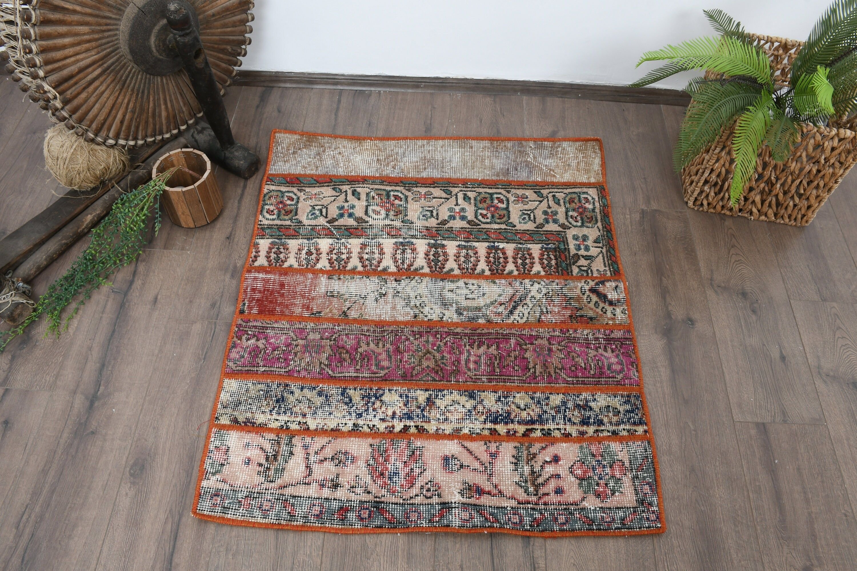 Turkish Rug, Beige Antique Rugs, Home Decor Rugs, 2.7x3.2 ft Small Rug, Vintage Rug, Rugs for Kitchen, Car Mat Rug, Wool Rug, Bedroom Rug