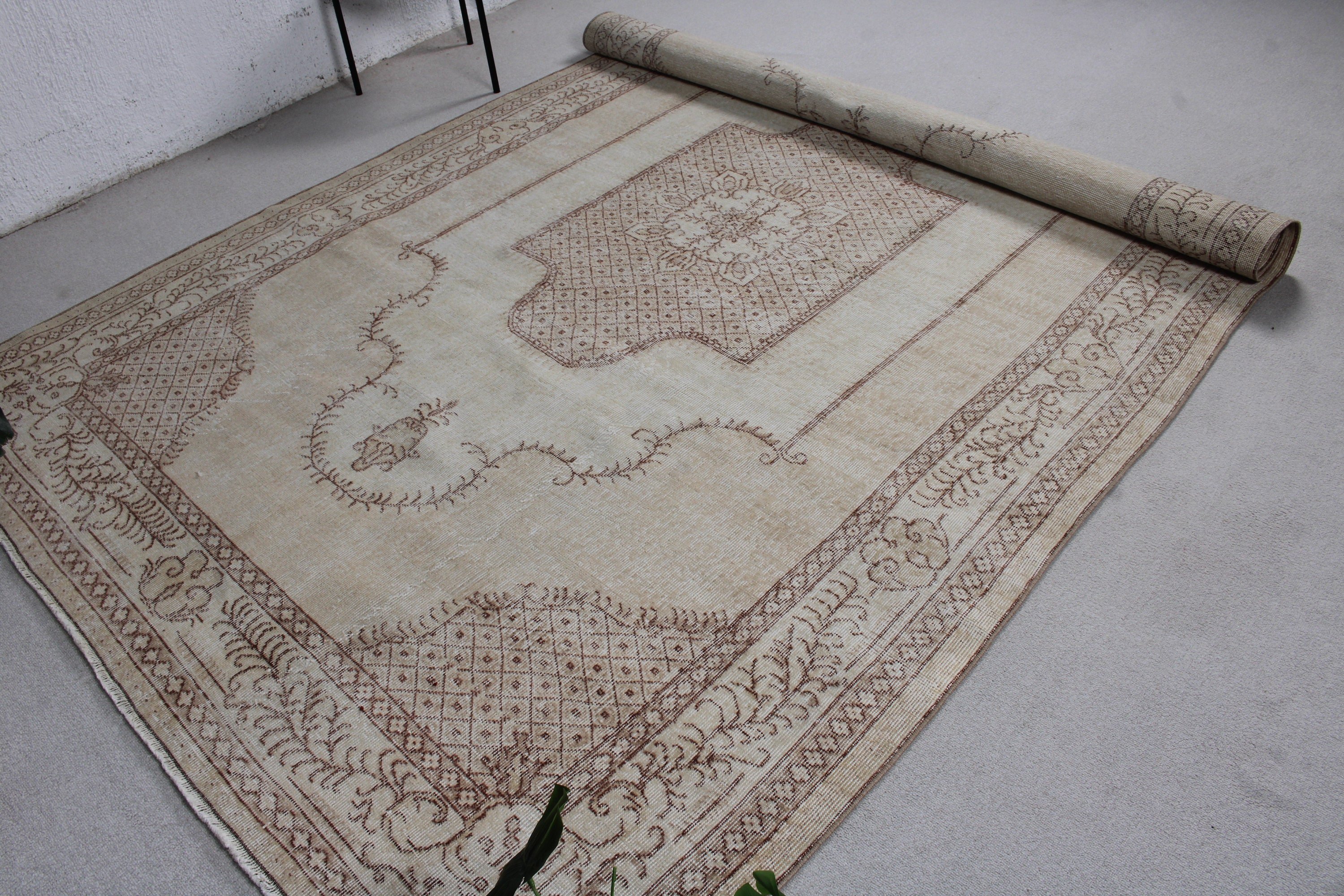 Beige Floor Rug, Turkish Rugs, Statement Rugs, Saloon Rug, Home Decor Rug, Vintage Rug, 6.8x10.3 ft Oversize Rugs, Dining Room Rugs