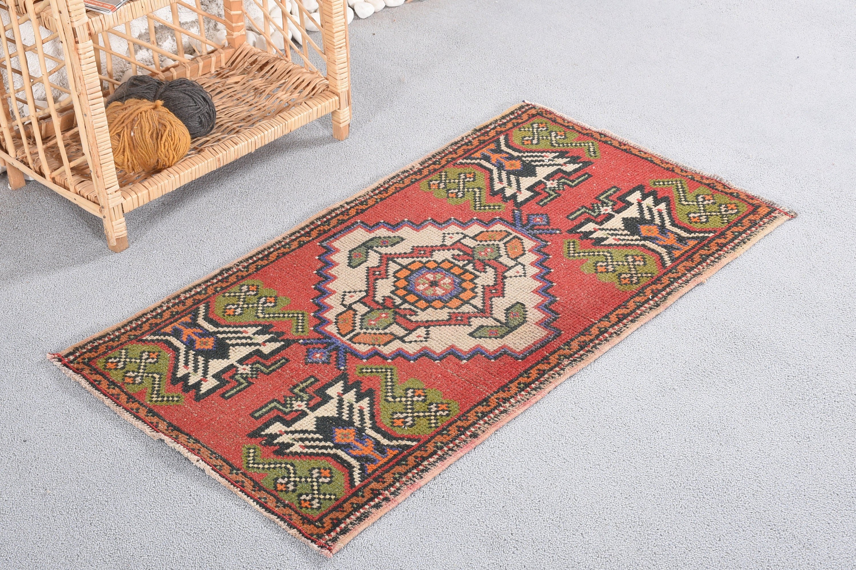 Antique Rug, Vintage Rugs, Turkish Rug, Home Decor Rug, Rugs for Bedroom, Car Mat Rug, 1.8x3.3 ft Small Rug, Bath Rug, Red Bedroom Rugs