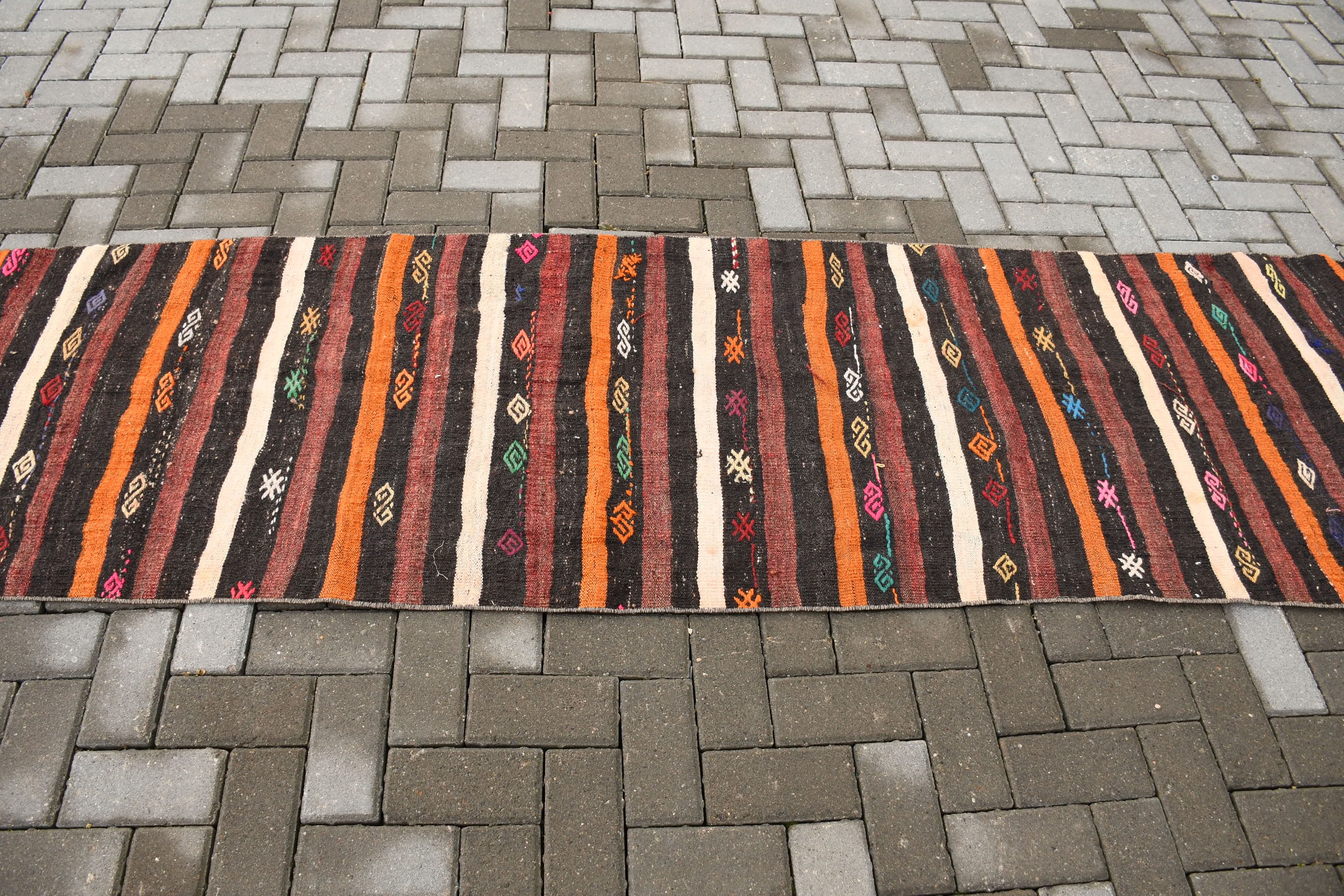 Koridor Halıları, Vintage Halılar, Eski Halı, Kilim, Türk Halıları, Kahverengi Oushak Halısı, Oushak Halısı, Koşucu Halıları, Havalı Halılar, 2,4x9,7 ft Runner Halıları