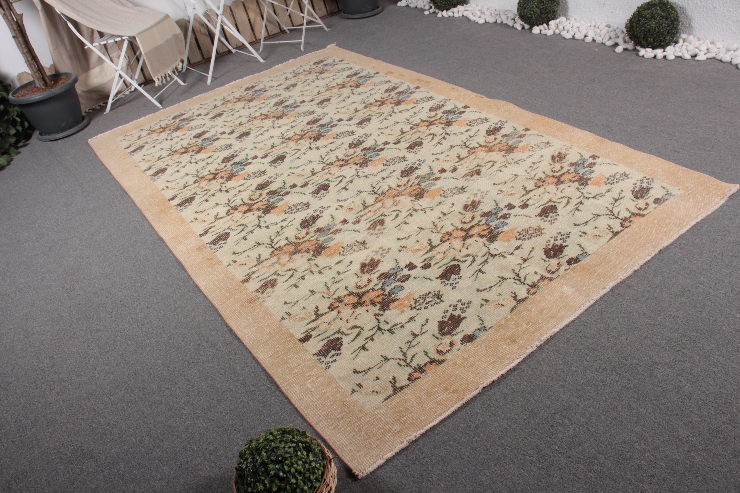 Vintage Rug, Beige Floor Rugs, Bedroom Rug, Living Room Rug, 5.6x9.2 ft Large Rug, Turkish Rug, Home Decor Rug, Vintage Decor Rug, Cool Rug