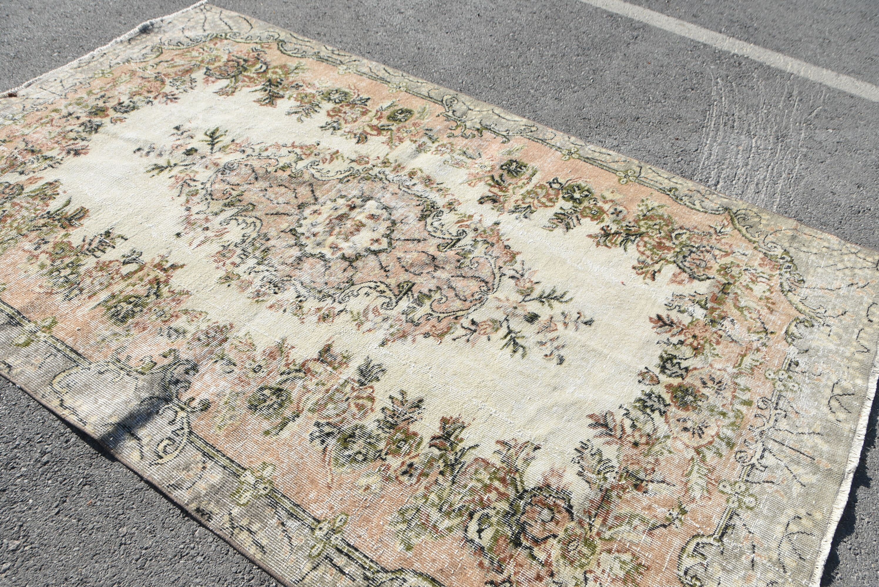 Moroccan Rug, Vintage Rug, Beige  5.6x9 ft Large Rug, Living Room Rugs, Turkish Rug, Boho Rugs, Bedroom Rug