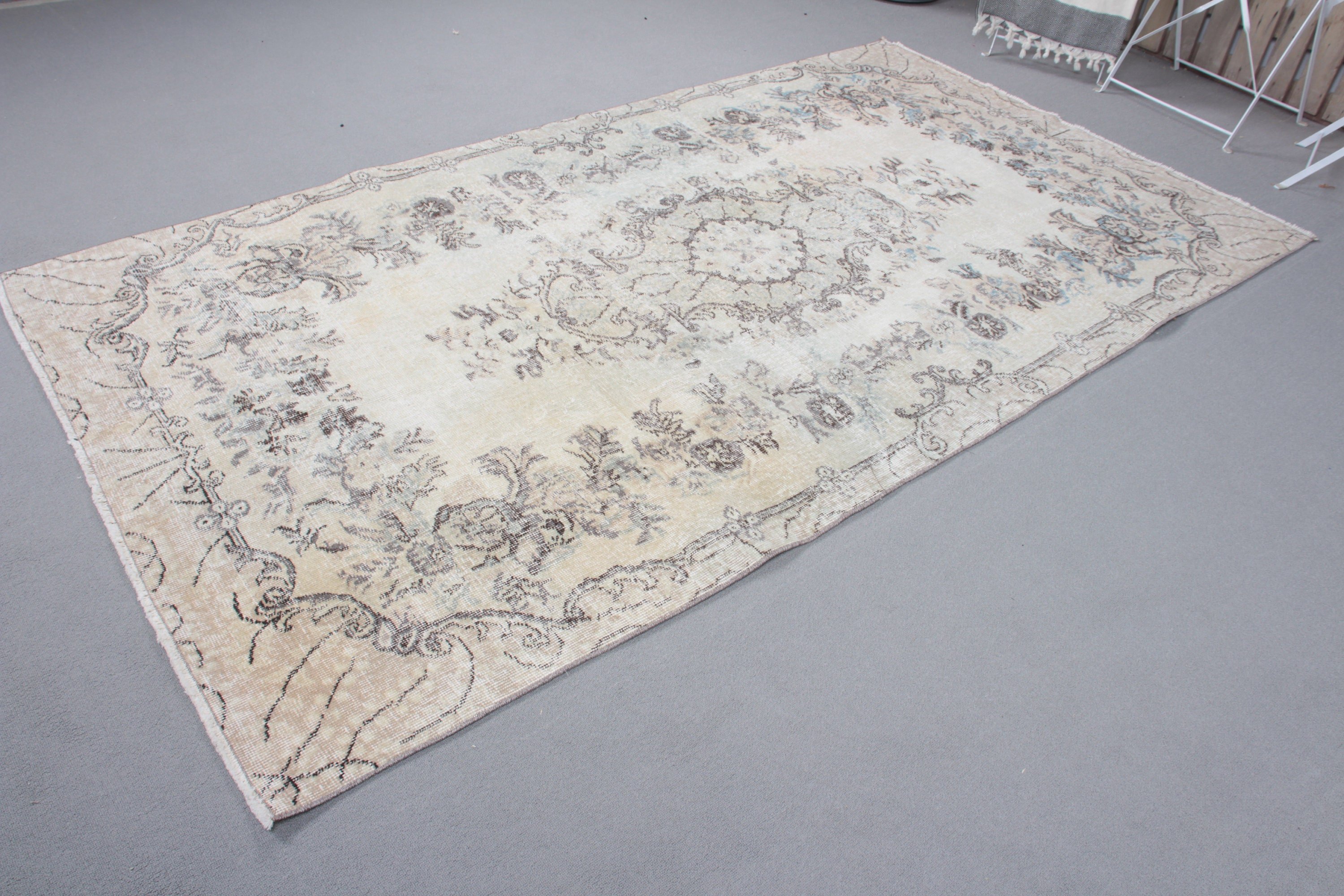 Vintage Rug, Kitchen Rugs, 4.7x8.6 ft Large Rug, Dining Room Rugs, Salon Rug, Hand Knotted Rug, Turkish Rugs, Beige Moroccan Rug, Floor Rug