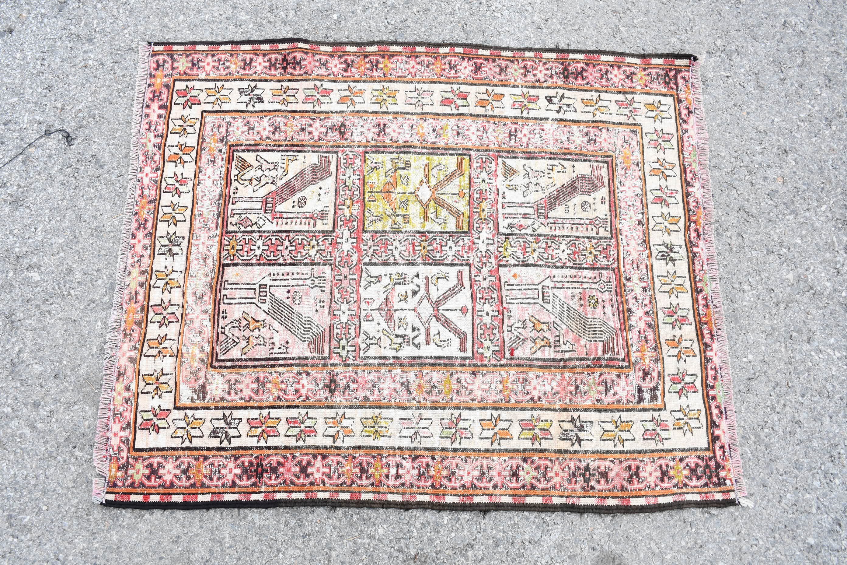 Türk Halısı, Yatak Odası Halısı, Kilim, Sanat Halıları, Fas Halısı, Duvara Asılı Halılar, 2,5x2,9 ft Küçük Halı, Havalı Halılar, Kırmızı Anadolu Halısı, Vintage Halı