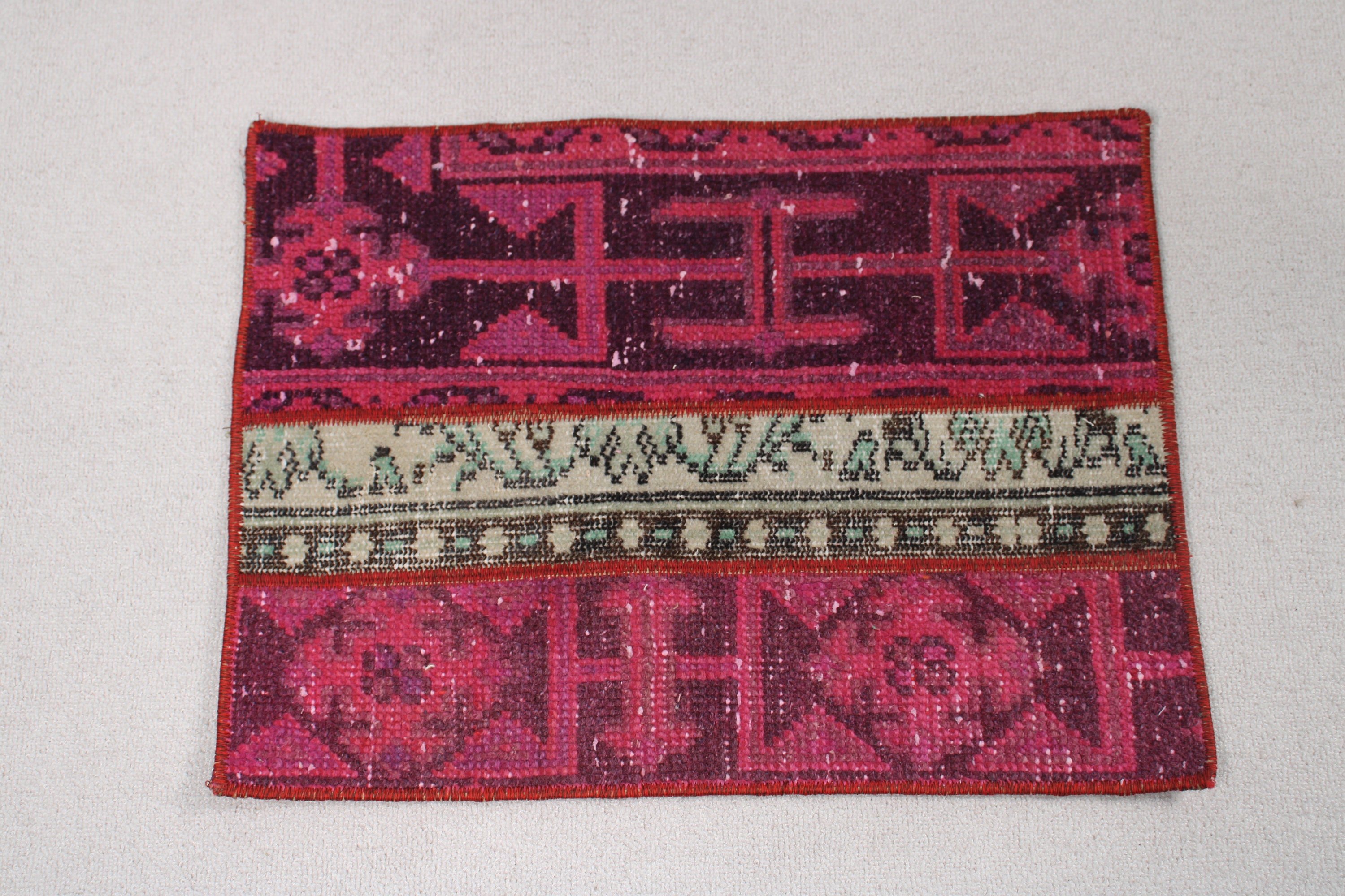 Türk Halısı, Düz Dokuma Halı, Pembe Yün Halı, Soğuk Halı, Vintage Halı, Küçük Vintage Halı, Mutfak Halısı, 1.5x2 ft Küçük Halı, Dış Mekan Halısı