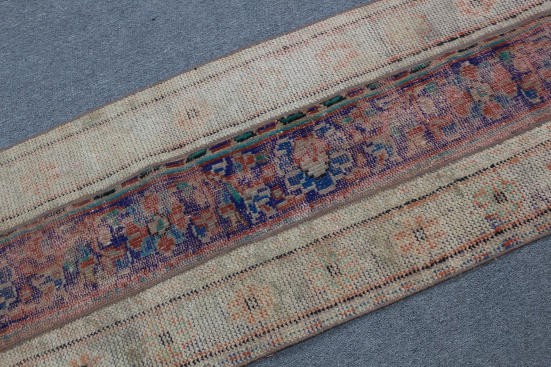 Vintage Halı, 2x8.4 ft Yolluk Halısı, Ev Dekor Halısı, Türk Halısı, Bej Zemin Halısı, Merdiven Halıları, Oryantal Halı, Koridor Halısı, Merdiven Halıları