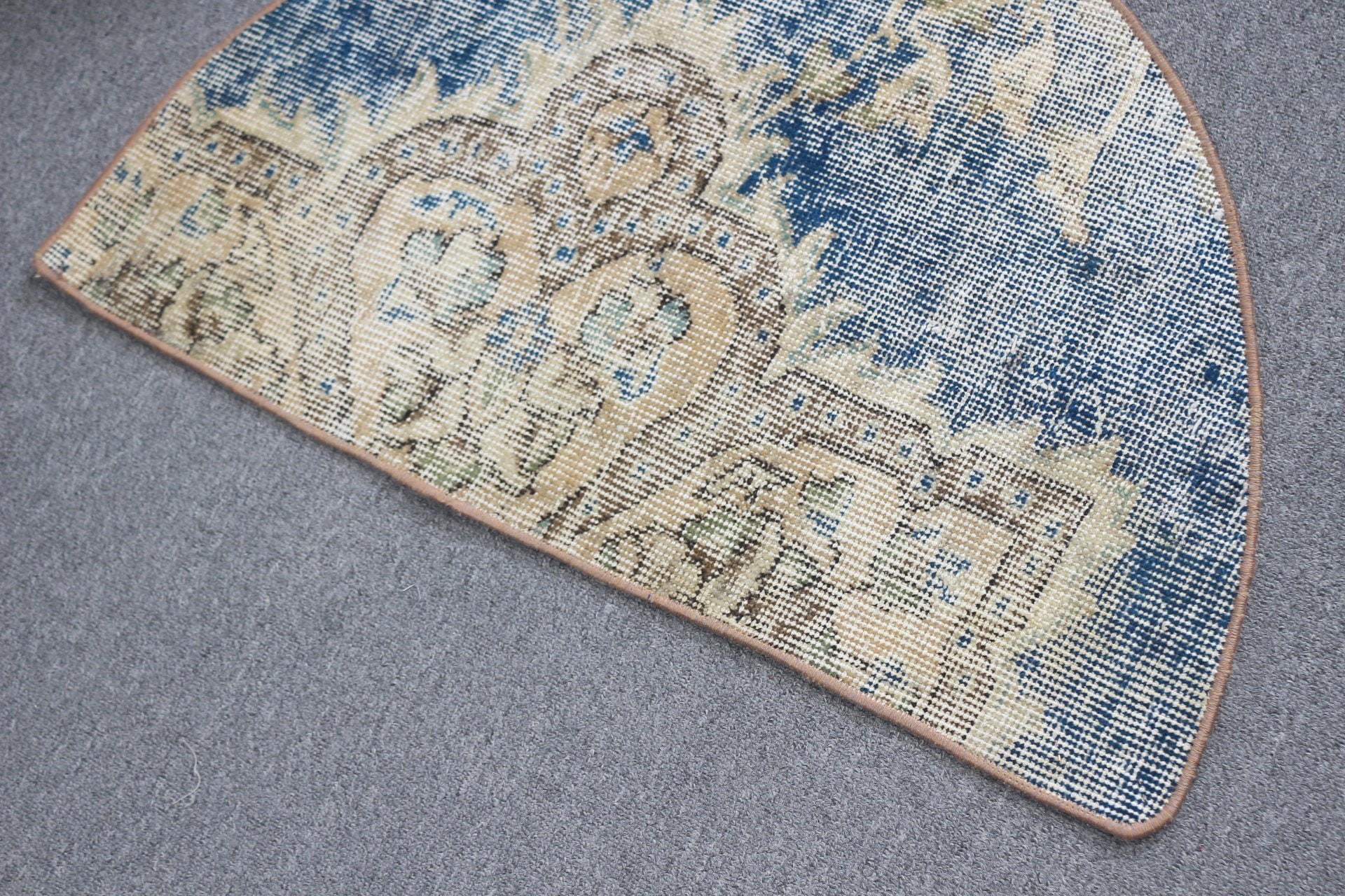 Vintage Rug, Turkish Rugs, Home Decor Rug, Oriental Rug, Beige  2.5x1.5 ft Small Rugs, Nursery Rug, Muted Rug, Bath Rugs