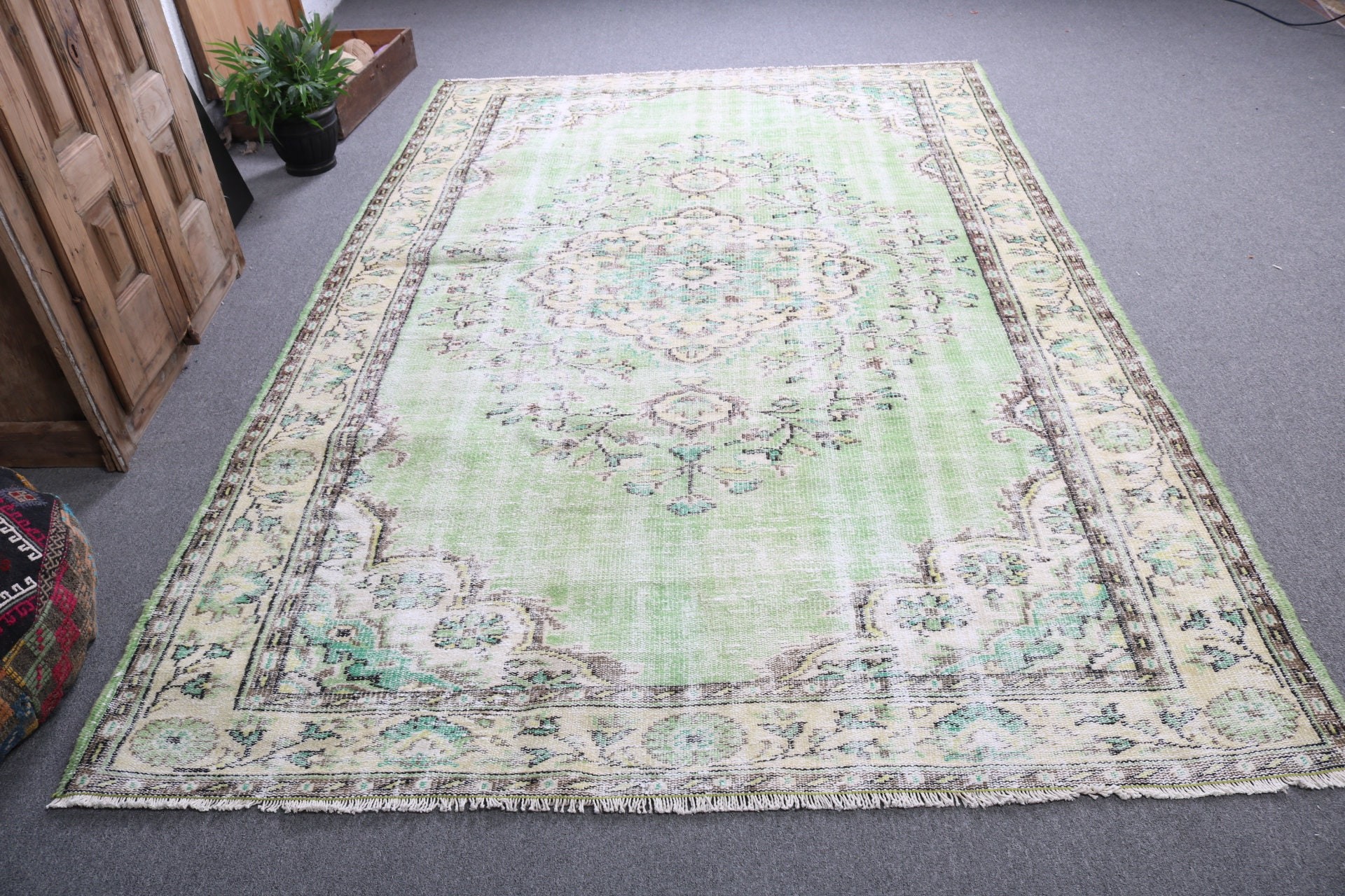 Salon Halısı, Türk Halısı, Yeşil Açıklama Halısı, Ev Dekorasyonu Halıları, Egzotik Halı, Oryantal Halı, 6.2x9.6 ft Büyük Halı, Vintage Halı, Oturma Odası Halıları