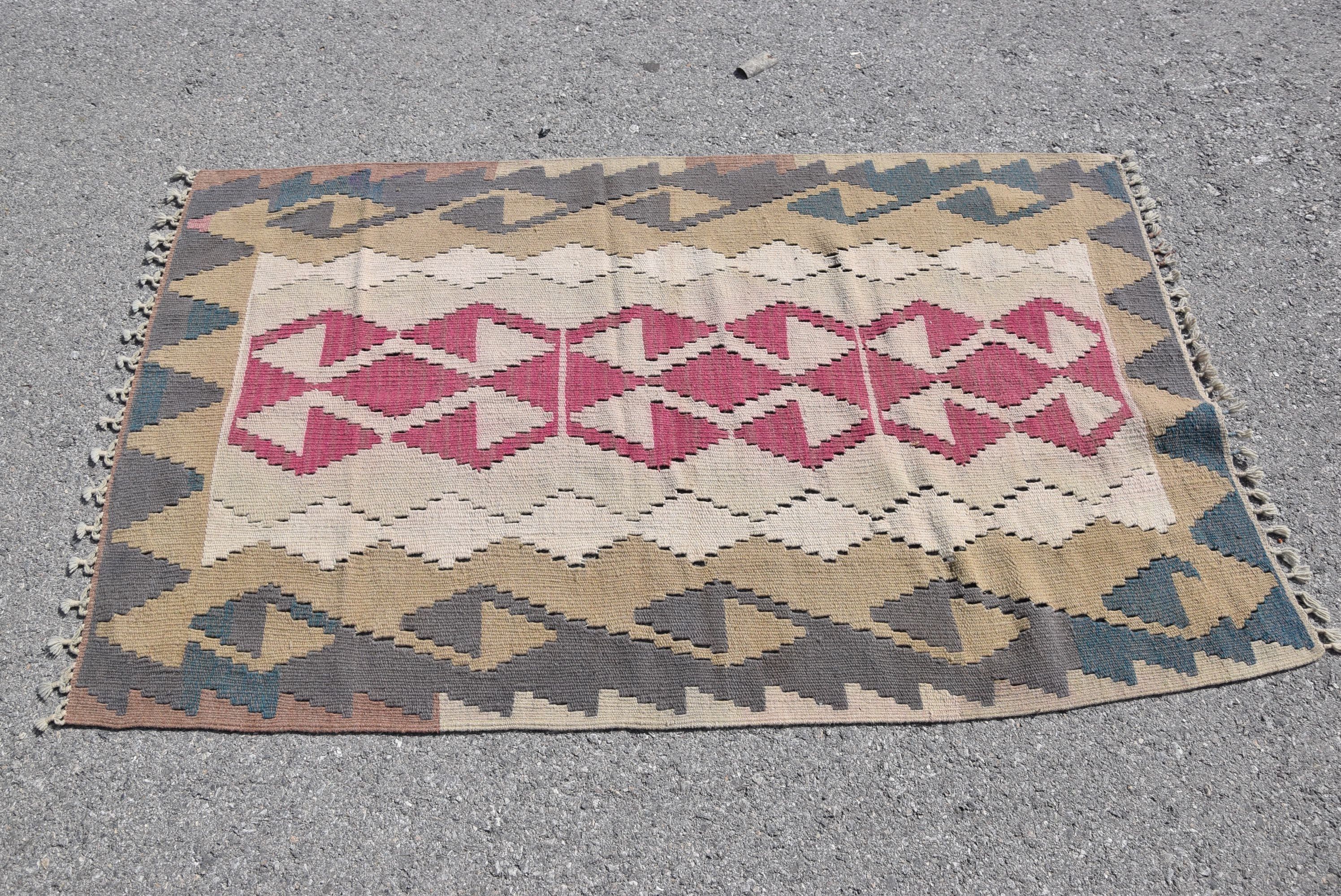 Kitchen Rugs, Moroccan Rug, 3.1x5.1 ft Accent Rug, Turkish Rugs, Dorm Rug, Vintage Rug, Kilim, Bedroom Rug, Pink Antique Rug