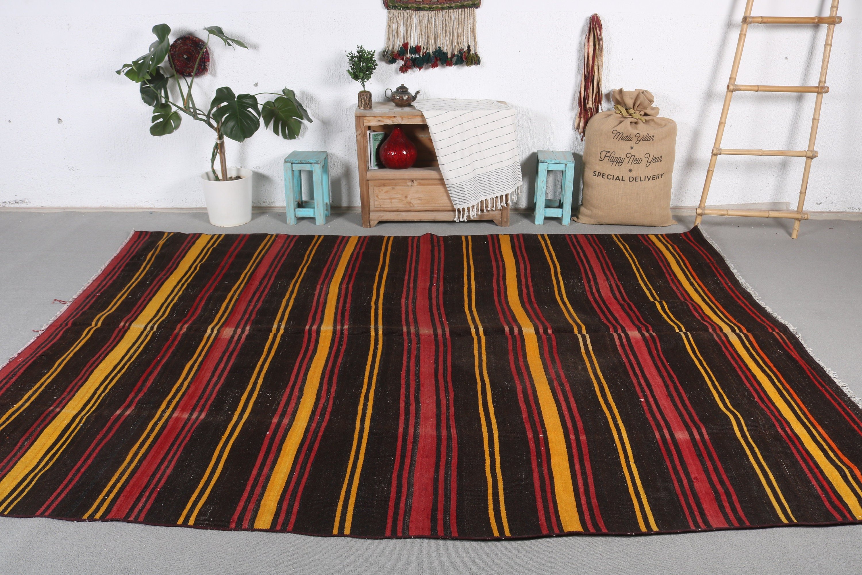 Kahverengi 6.7x9.9 ft Büyük Halı, Türk Halıları, Eski Halı, Anadolu Halısı, Havalı Halılar, Vintage Halılar, Yatak Odası Halıları, Salon Halıları, Kilim