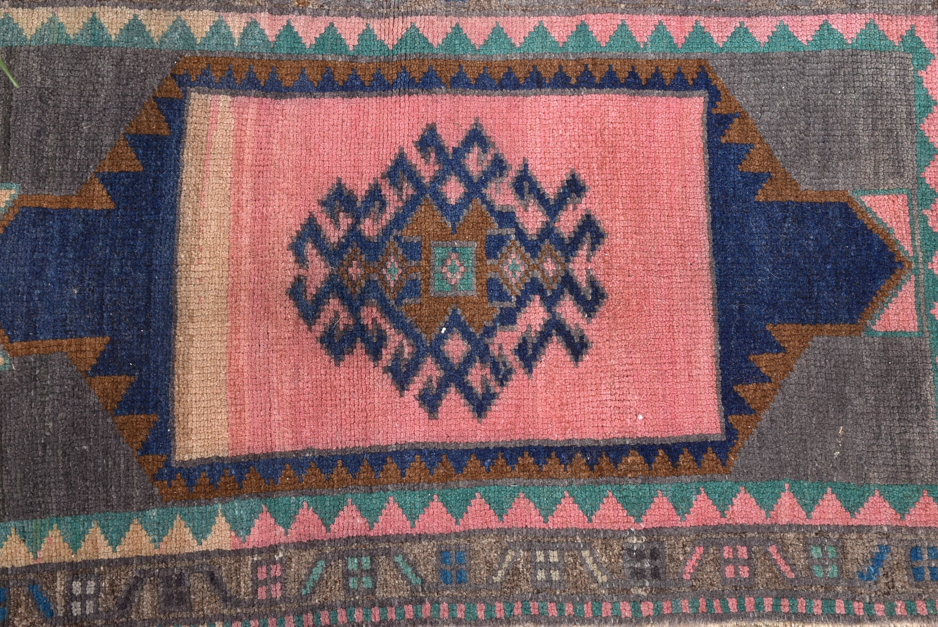 Vintage Rug, Turkish Rug, Bedroom Rugs, Rugs for Nursery, Small Boho Rug, Aztec Rug, 1.5x2.5 ft Small Rug, Modern Rug, Pink Boho Rug