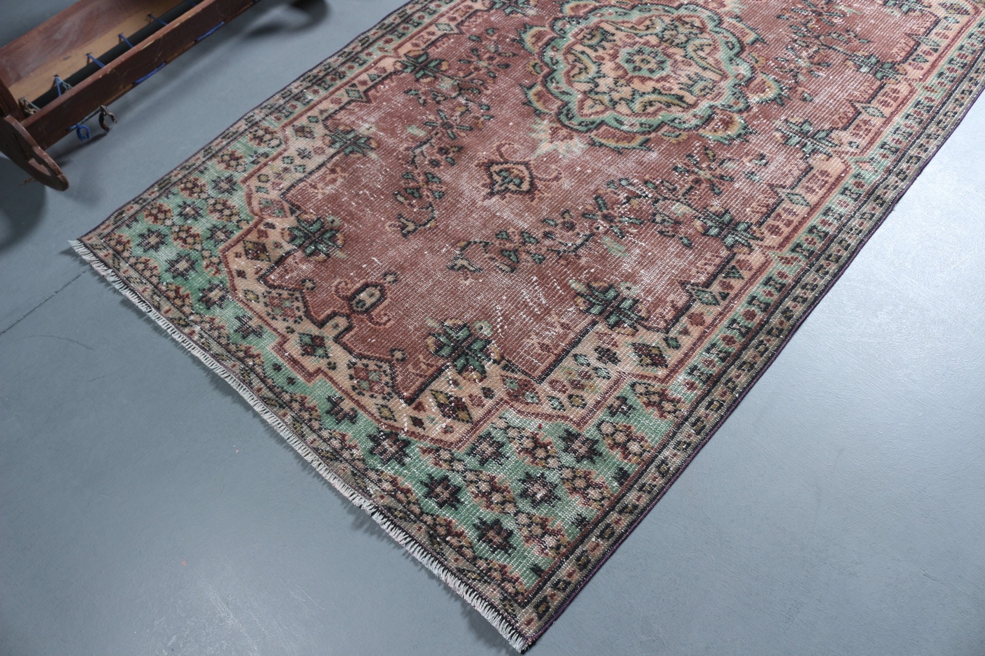 Türk Halıları, 4.5x7.7 ft Alan Halıları, Kahverengi Mutfak Halıları, Organik Halı, Antika Halı, Vintage Halı, Çocuk Odası Halıları, Çocuk Odası Halıları