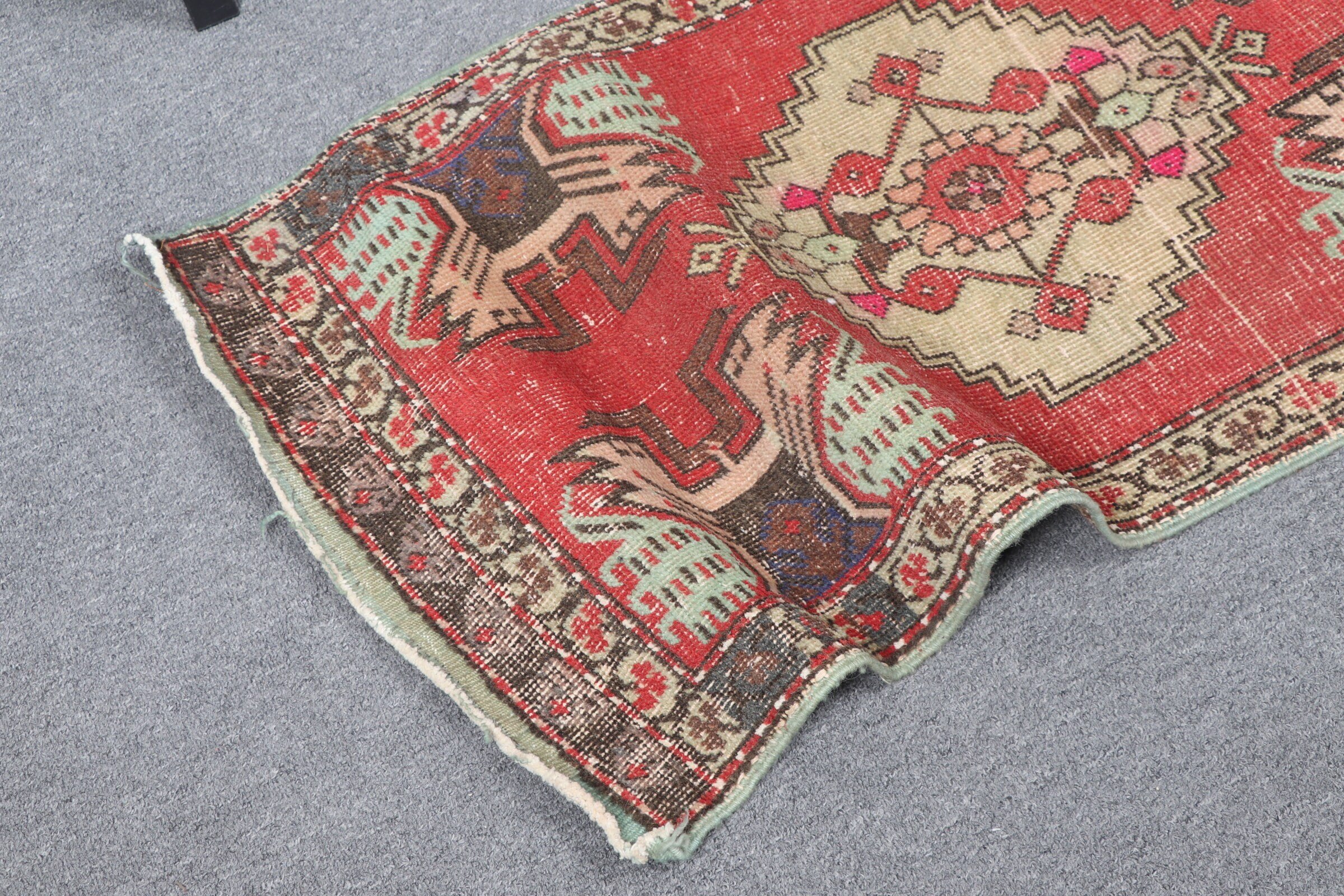 Türk Halısı, Vintage Halı, Oushak Halıları, Kırmızı 1.7x3.3 ft Küçük Halılar, Kapı Paspası Halısı, Giriş Halıları, Kapı Paspası Halıları