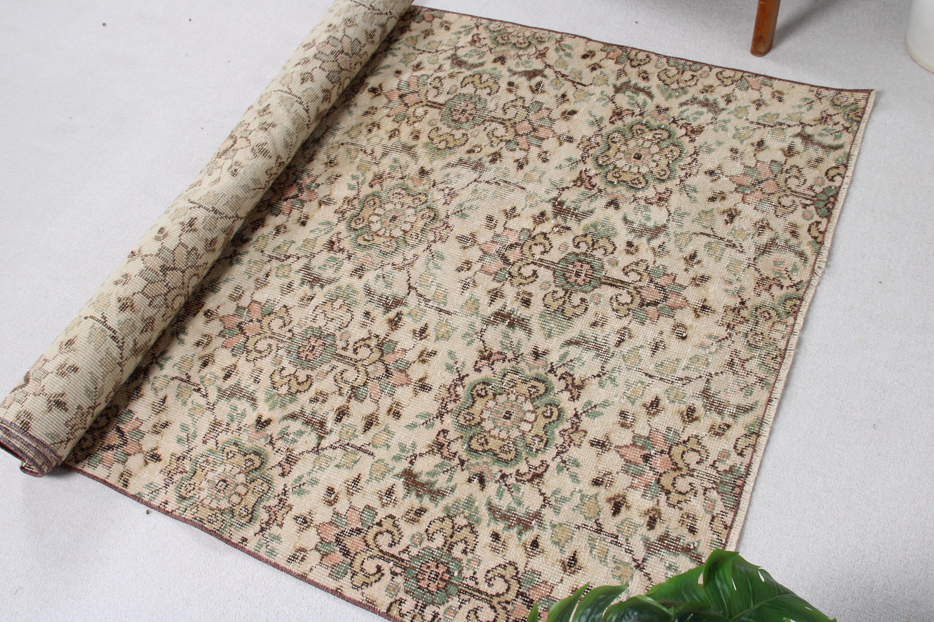 Vintage Halılar, Bej El Dokuma Halılar, Türk Halısı, Mutfak Halısı, Açıklama Halıları, Anadolu Halıları, Çocuk Halıları, 4,3x7,6 ft Alan Halıları, Boho Halısı