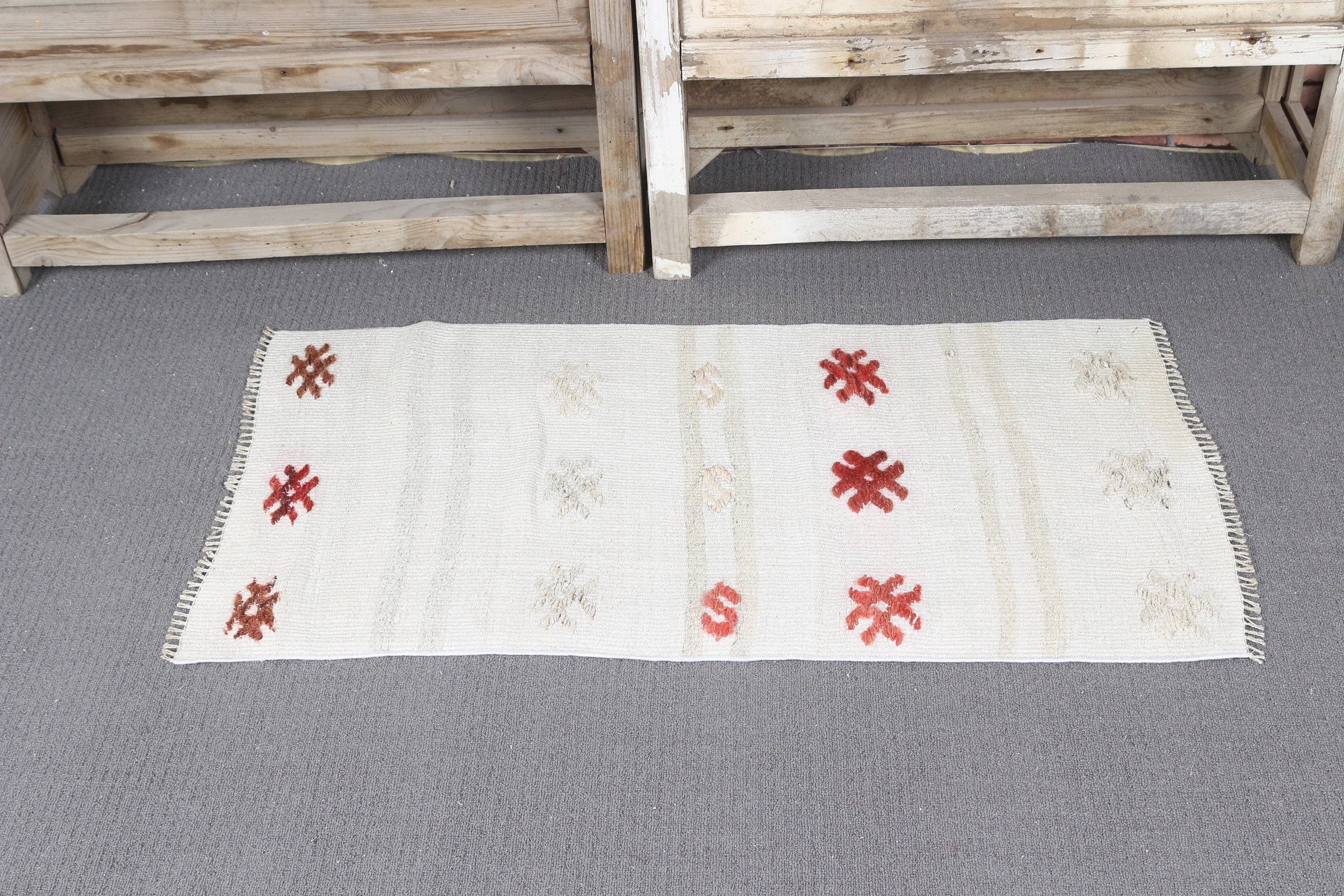 Pale Rugs, Turkish Rug, Bathroom Rugs, Floor Rug, Beige Oriental Rugs, Anatolian Rugs, Vintage Rugs, Kitchen Rugs, 1.7x3.2 ft Small Rugs