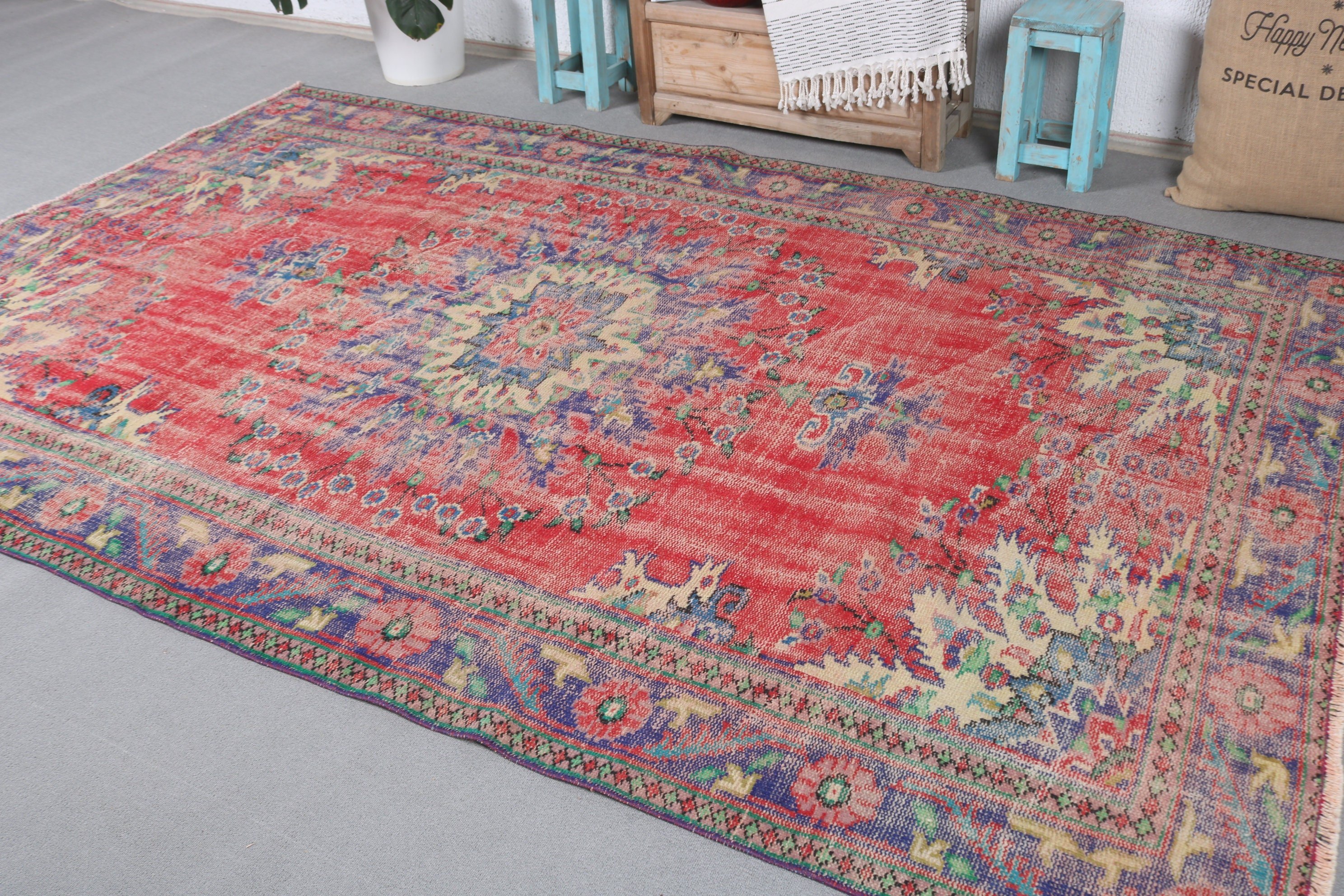 Dining Room Rugs, Living Room Rug, Old Rug, Red Anatolian Rug, Vintage Rug, 5.9x9.4 ft Large Rugs, Home Decor Rug, Turkish Rug, Antique Rug