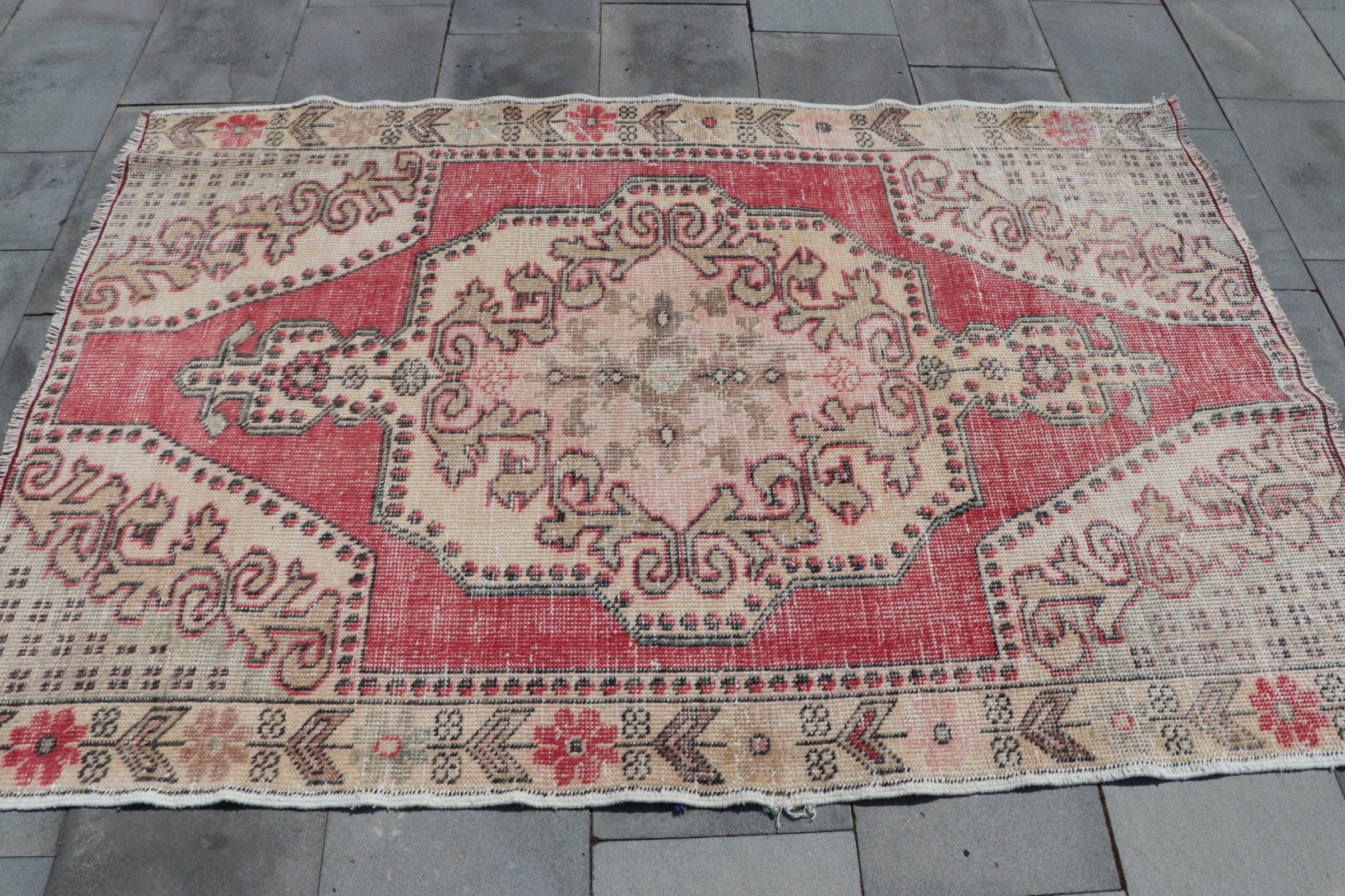 Eski Halılar, Türk Halısı, Oturma Odası Halısı, Kırmızı 4.3x6.4 ft Alan Halısı, Ev Dekor Halısı, Vintage Halılar, Yemek Odası Halısı