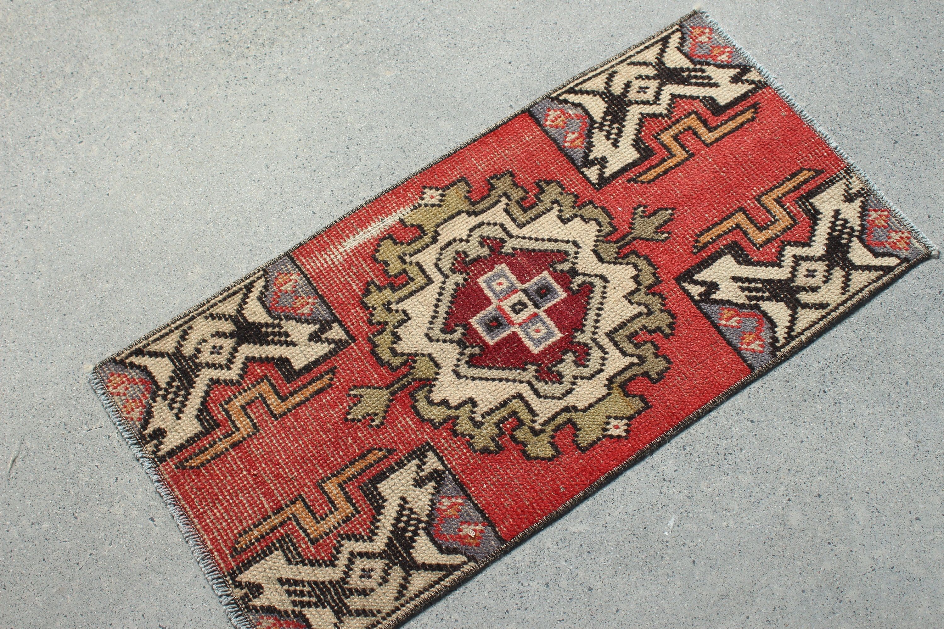 Entry Rug, Floor Rug, Kitchen Rug, Turkish Rugs, Oushak Rug, 1.4x2.8 ft Small Rug, Vintage Rugs, Rugs for Kitchen, Red Home Decor Rug
