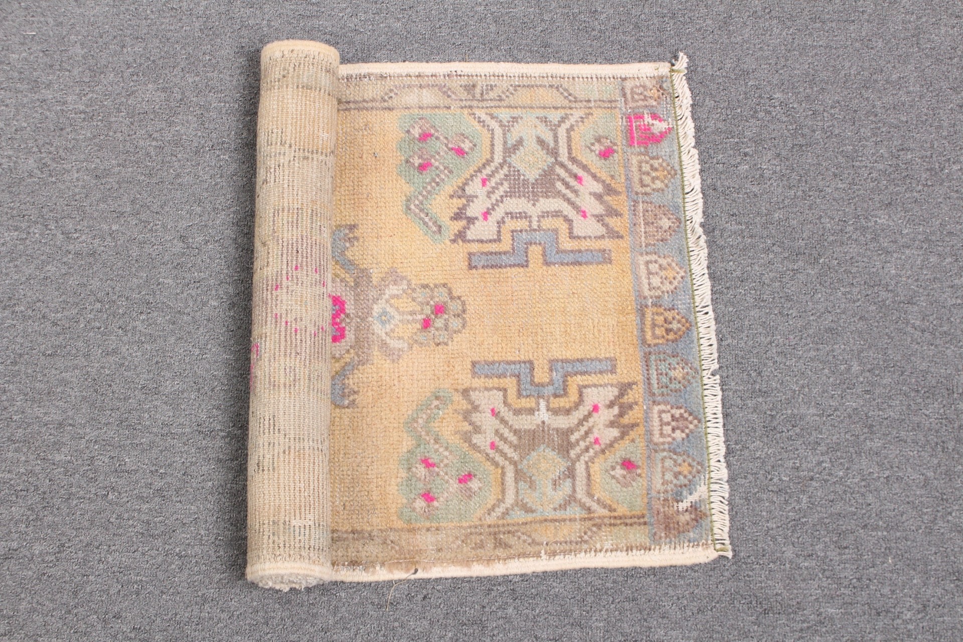 Doğal Halı, Vintage Halı, Türk Halıları, Yer Halıları, Ev Dekorasyonu Halısı, Mutfak Halıları, Kapı Paspası Halıları, 1.6x3.1 ft Küçük Halı, Bej Ev Dekorasyonu Halısı