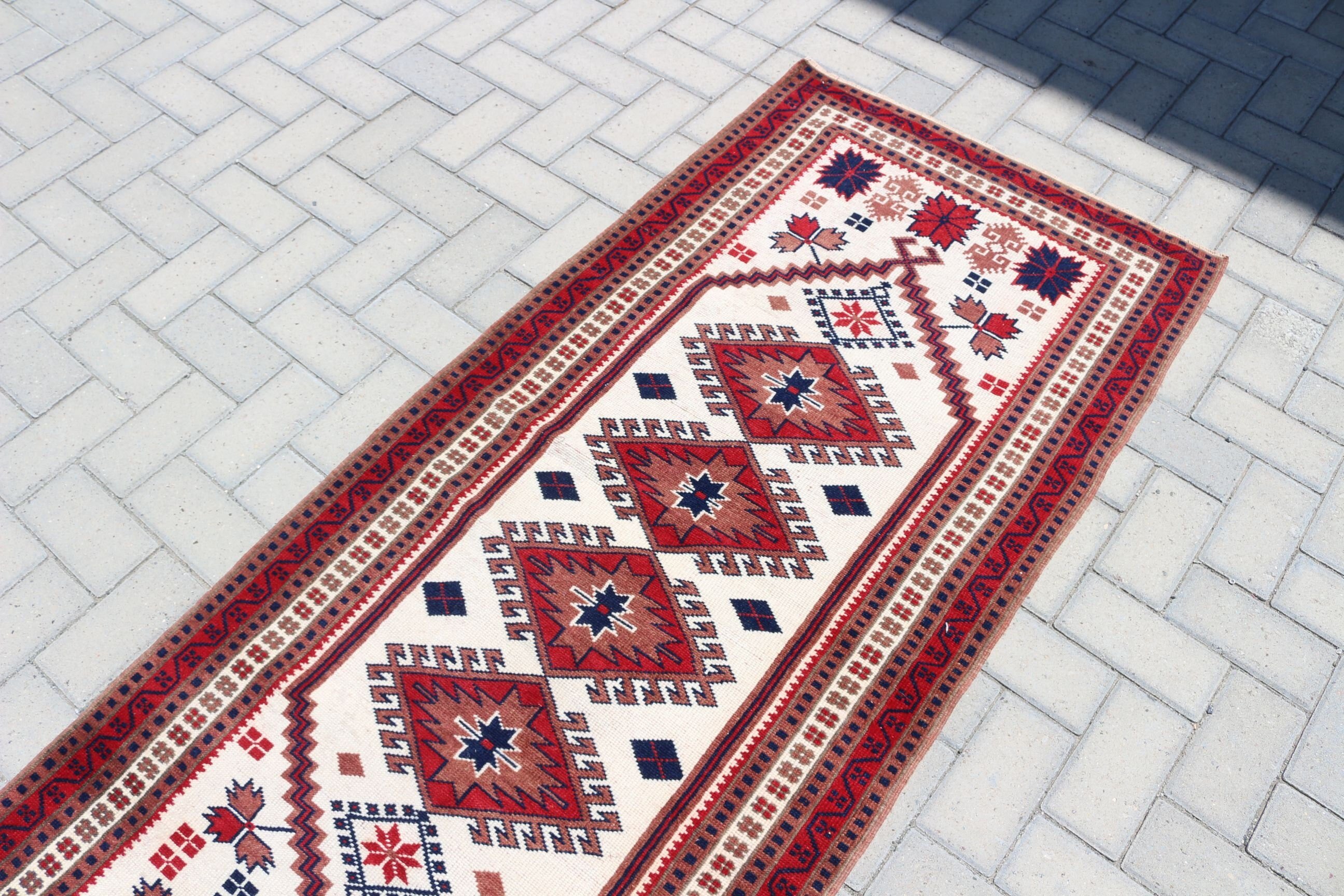 Koridor Halısı, 2.6x11.9 ft Runner Halısı, Soğuk Halı, Kırmızı Yün Halı, Türk Halıları, Runner Halıları, El Yapımı Halılar, Vintage Halı