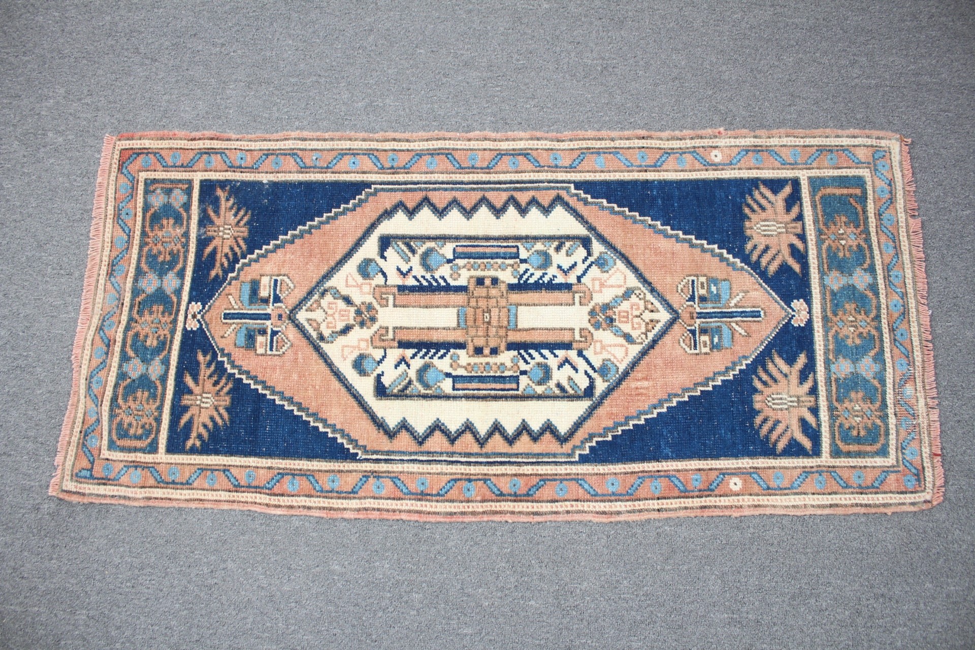 Giriş Halıları, Boho Halısı, Türk Halısı, Turuncu Ev Dekorasyonu Halısı, Vintage Halı, 1.7x3.8 ft Küçük Halı, Oushak Halısı, Ev Dekorasyonu Halıları, Banyo Halısı