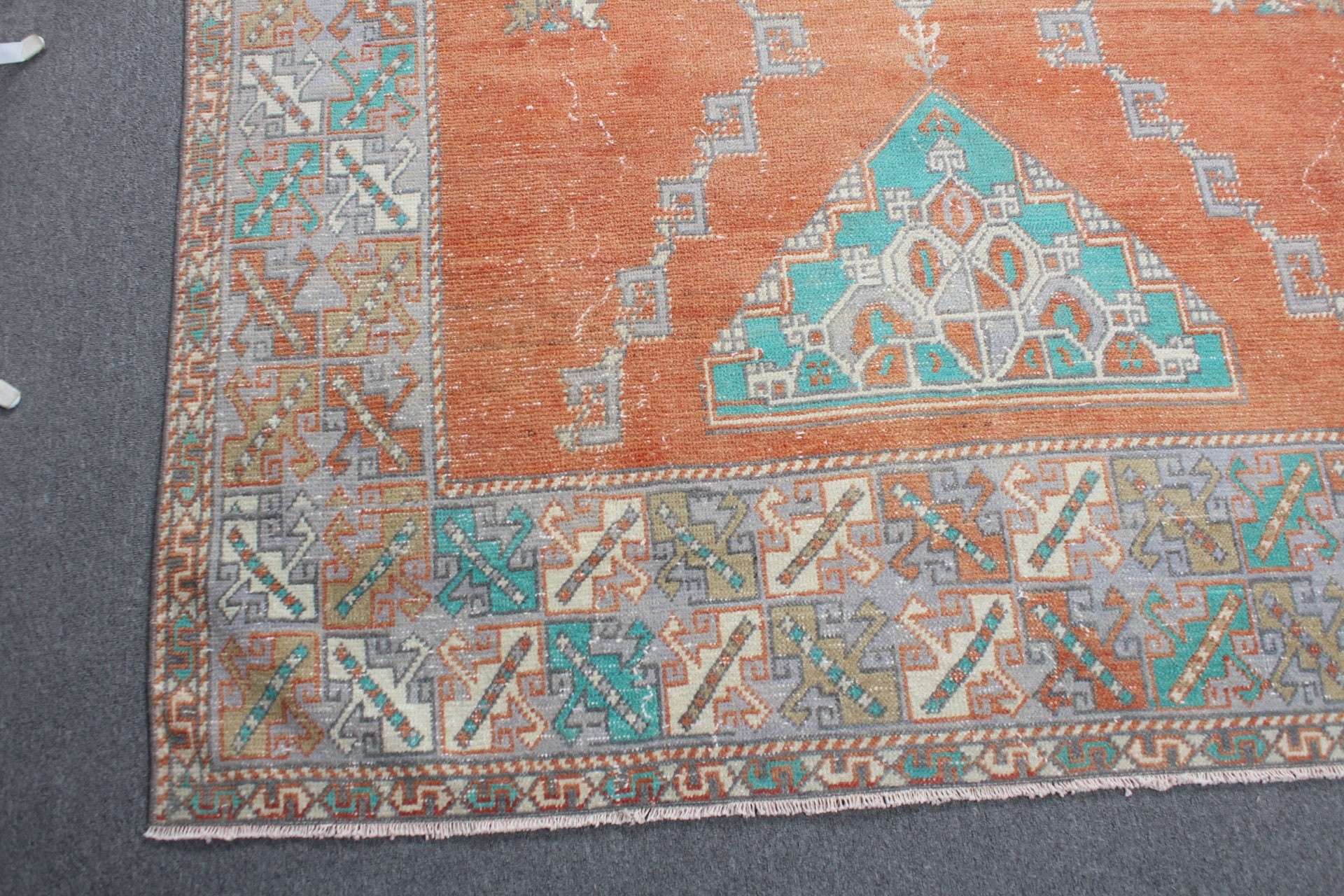 5.7x8.5 ft Large Rug, Vintage Rug, Old Rug, Turkish Rugs, Oriental Rug, Orange Floor Rug, Dining Room Rugs, Living Room Rugs, Anatolian Rug