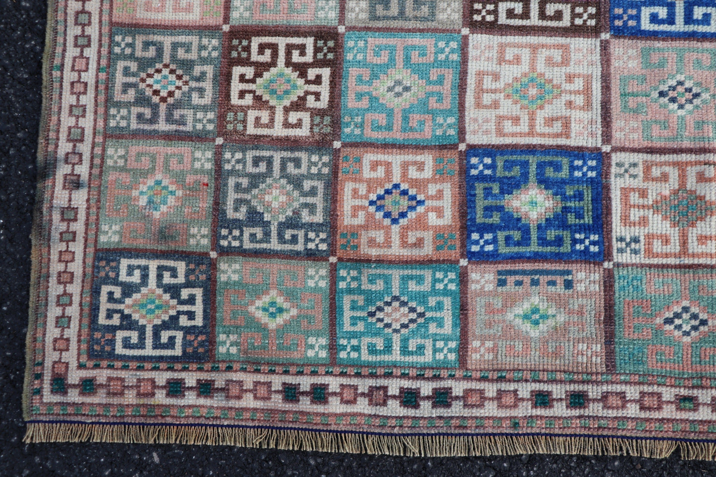 İç Mekan Halıları, Çocuk Halısı, Vintage Halı, 4,7x6,2 ft Alan Halısı, Anadolu Halısı, Pembe Anadolu Halıları, Türk Halısı, Oryantal Halı, Yer Halısı