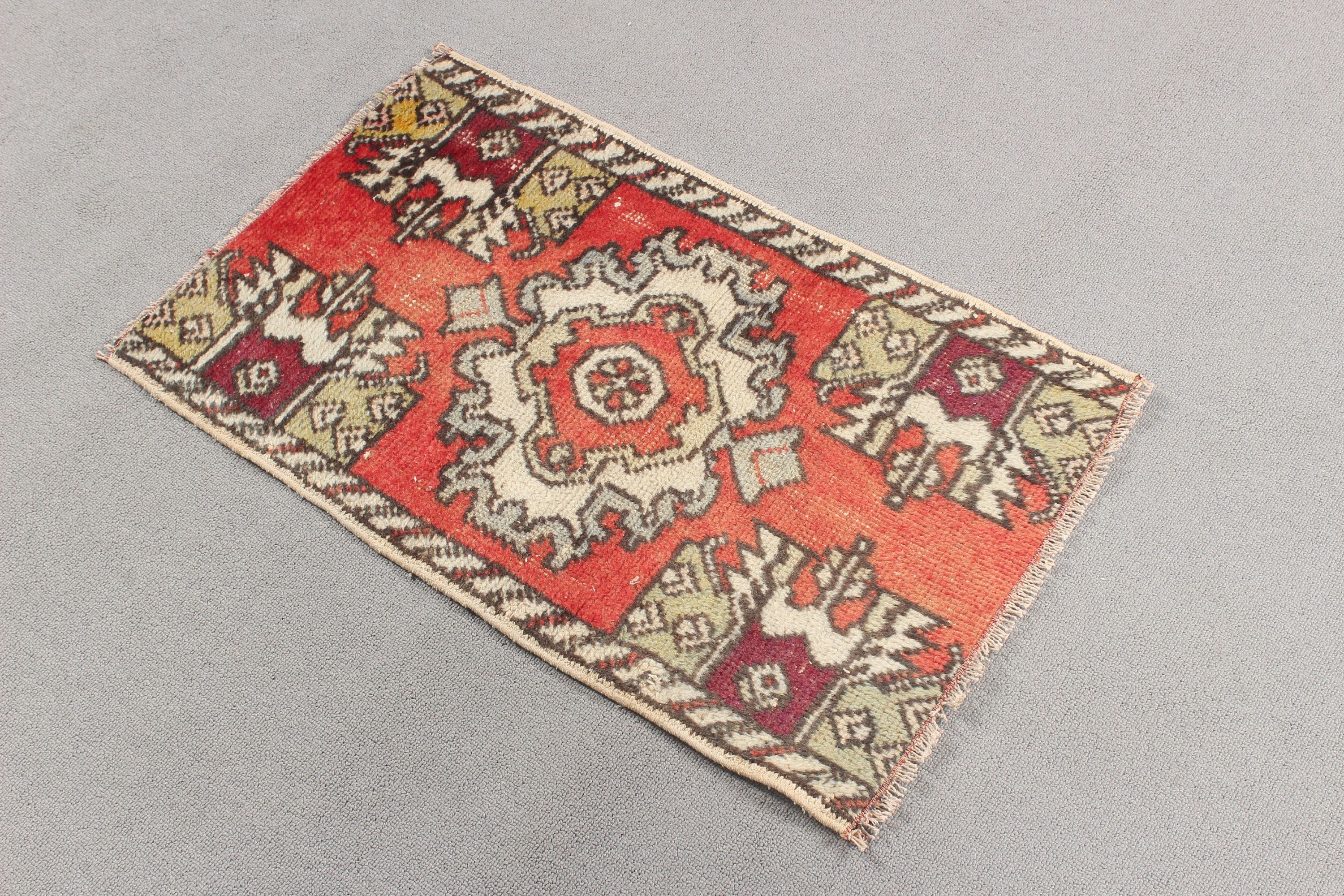 Wool Rug, Home Decor Rugs, Door Mat Rug, Vintage Rugs, Turkish Rugs, Small Boho Rugs, Modern Rugs, Red Anatolian Rugs, 1.5x2.5 ft Small Rug