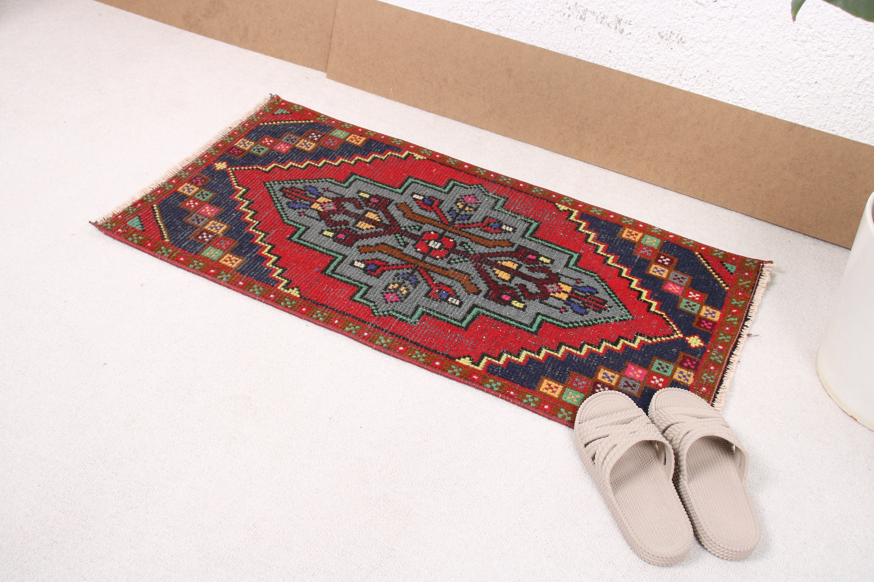 Vintage Rugs, Entry Rug, Door Mat Rug, Turkish Rug, Oushak Rug, 1.6x3.1 ft Small Rugs, Bedroom Rug, Red Antique Rug, Rugs for Small Boho