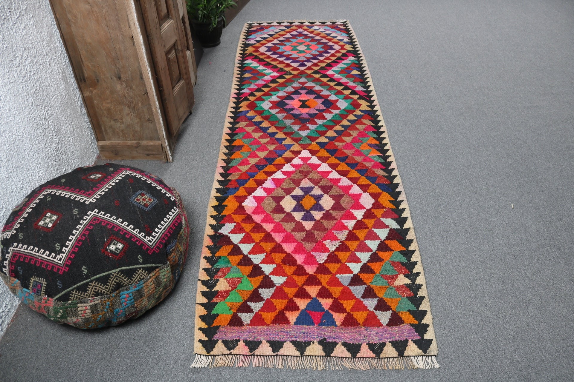 Uzun Yolluk Halıları, El Dokuma Halıları, Türk Halısı, Düz Dokuma Halısı, 2,6x9,3 ft Runner Halıları, Vintage Runner Halısı, Gökkuşağı Havalı Halıları, Vintage Halı