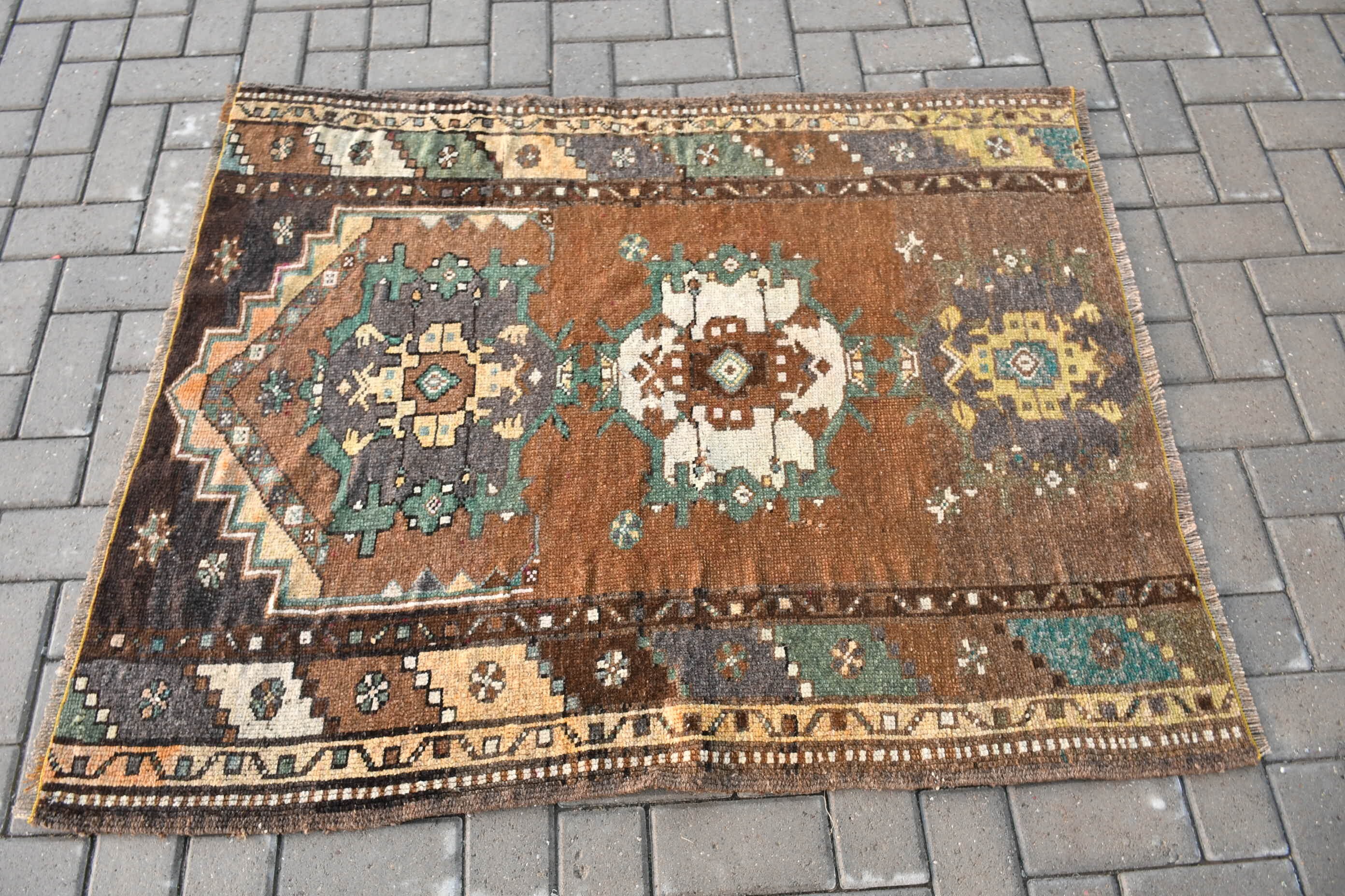 Kitchen Rug, Vintage Rug, Turkish Rug, 3.7x4.5 ft Accent Rug, Bedroom Rugs, Entry Rugs, Rugs for Kitchen, Oushak Rug, Brown Oriental Rug