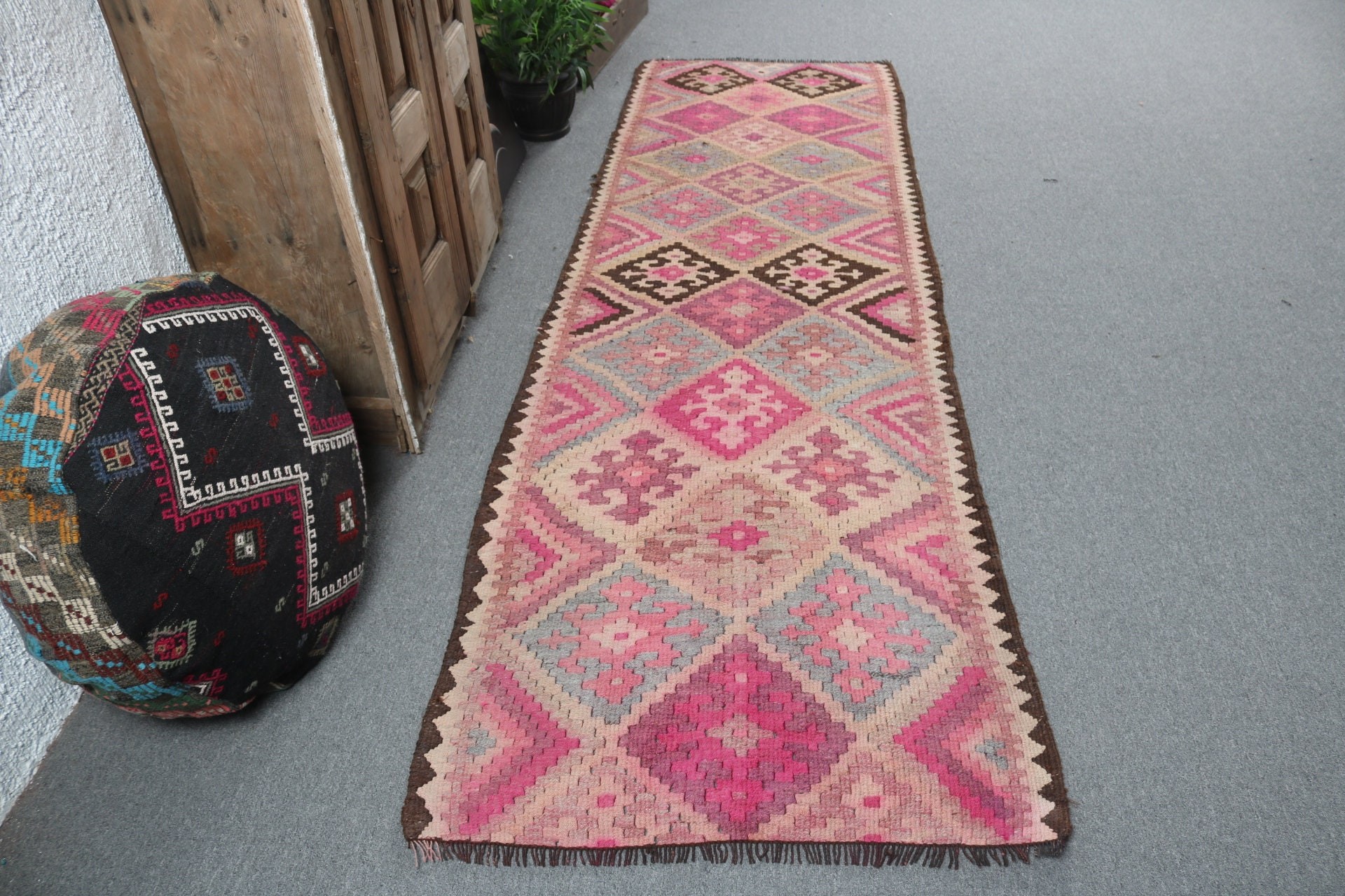 Geometrik Halı, 2.9x9 ft Runner Halı, Vintage Runner Halılar, Mutfak Halıları, Vintage Halılar, Pembe Havalı Halılar, Anadolu Halısı, Türk Halıları