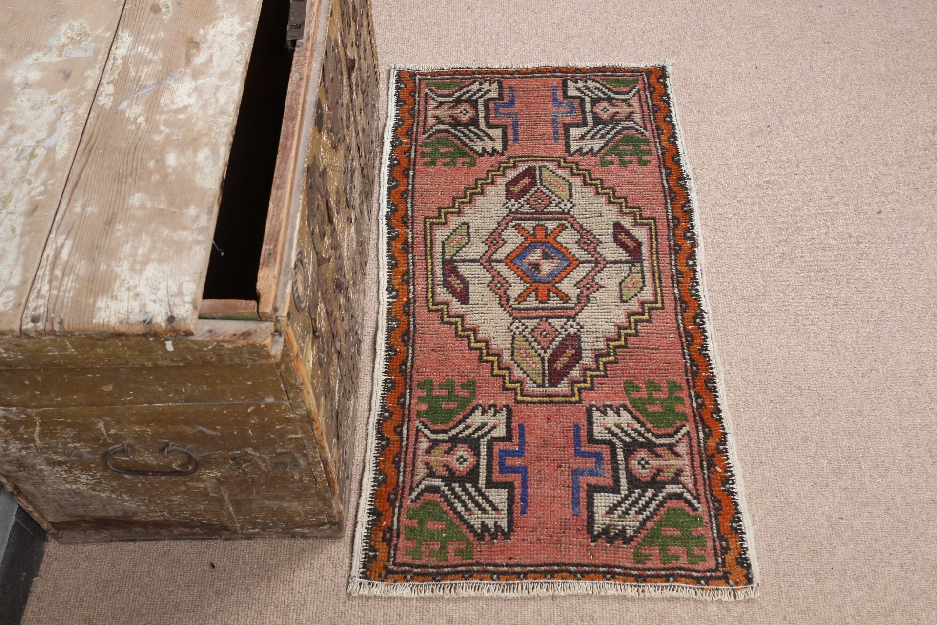 Türk Halısı, Pembe 1.6x3 ft Küçük Halılar, Banyo Halıları, Paspas Halısı, Oushak Halıları, Banyo Halısı, Vintage Halı, Anadolu Halısı