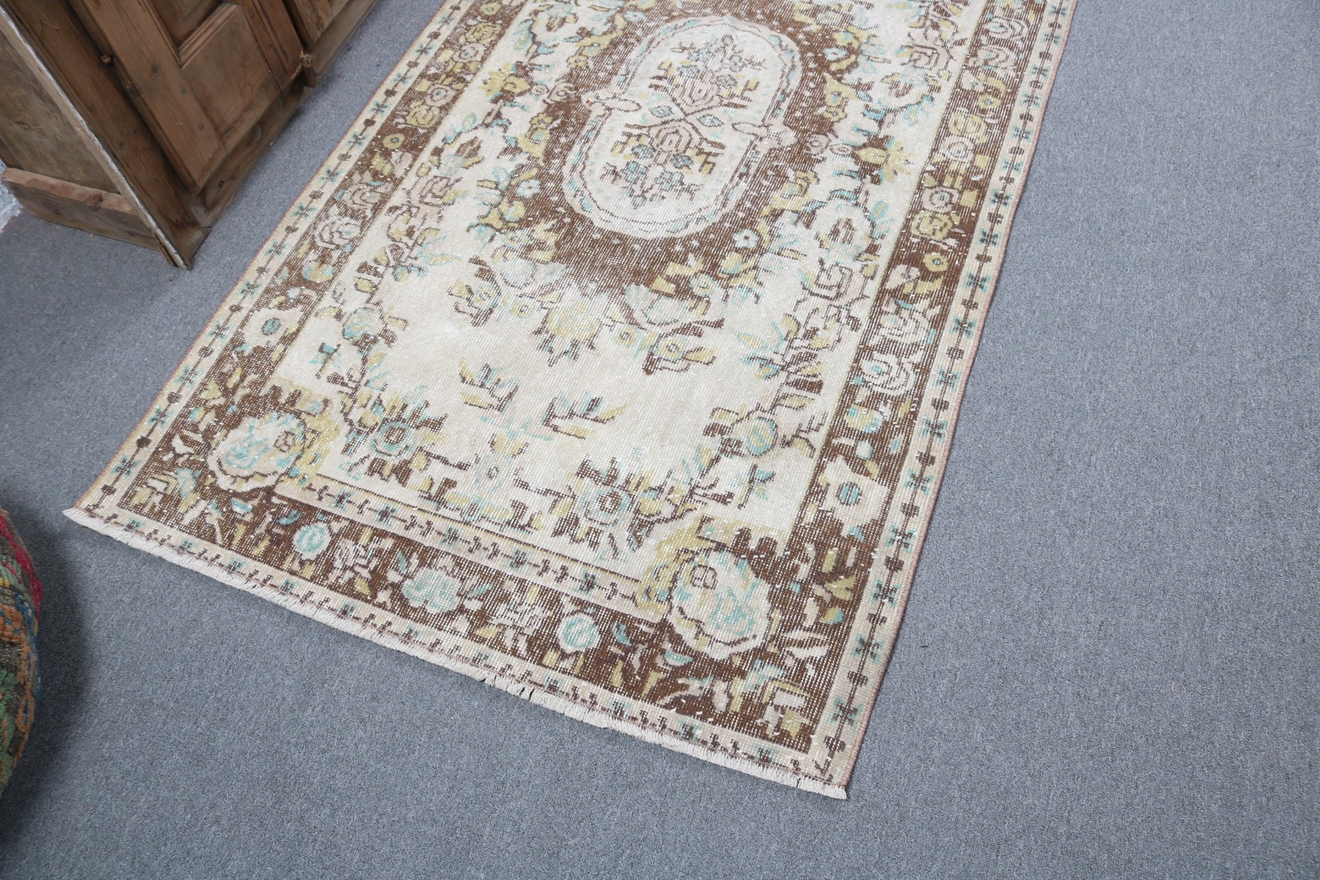 Oushak Rug, Bedroom Rugs, Traditional Rug, Decorative Rugs, Turkish Rugs, Beige Luxury Rugs, Vintage Rug, Cool Rugs, 3.7x6.4 ft Accent Rugs