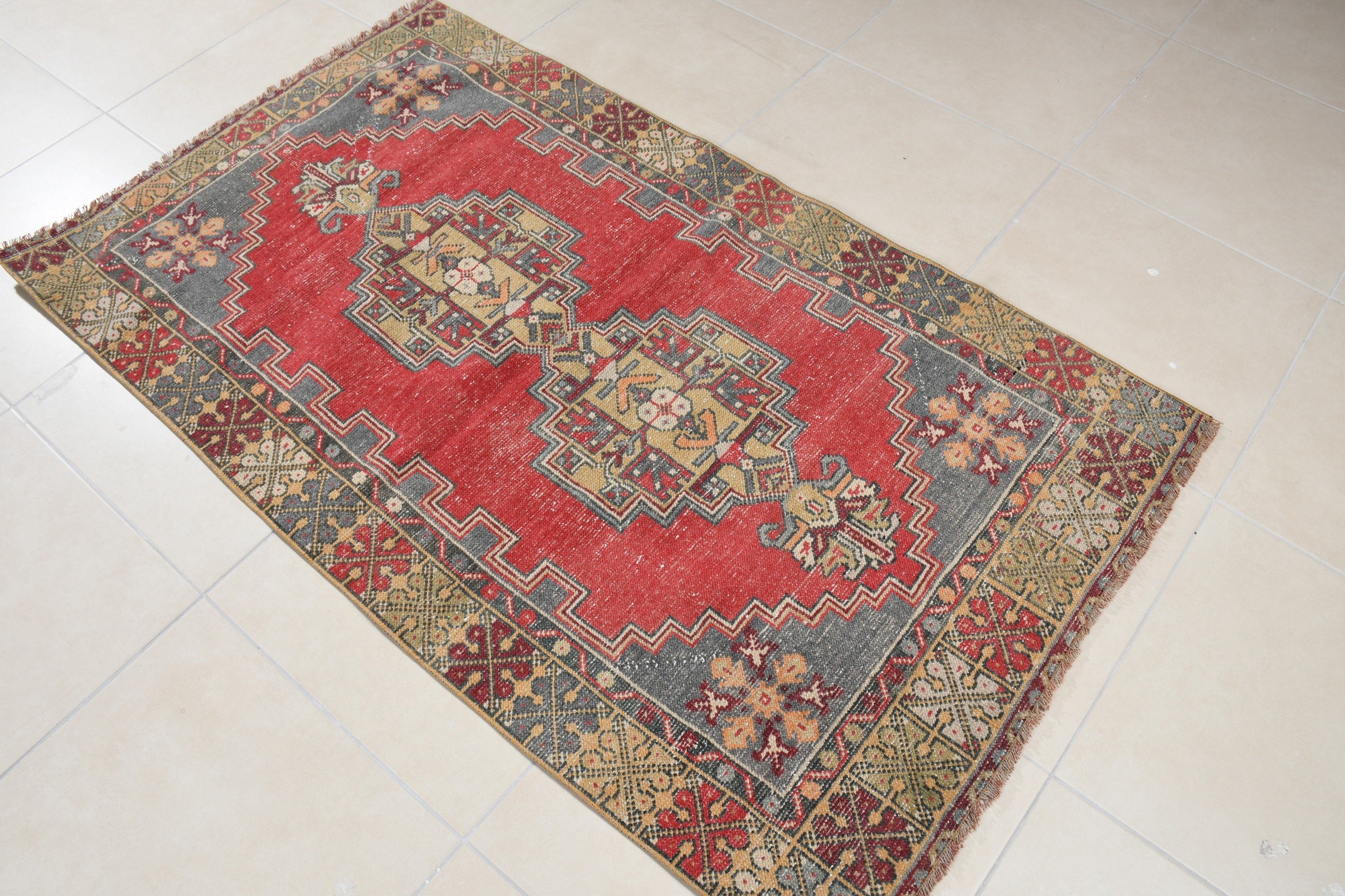 Ethnic Rugs, Red Moroccan Rug, Vintage Rug, Turkish Rugs, Rugs for Bedroom, Bedroom Rugs, Nursery Rug, Oushak Rug, 3.3x5.6 ft Accent Rug